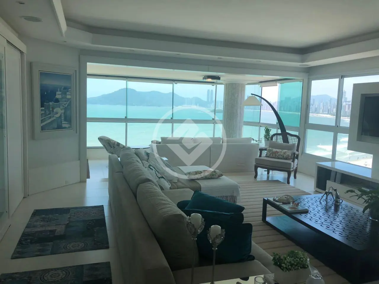 Apartamento Frente Mar em Balneário Camboriú