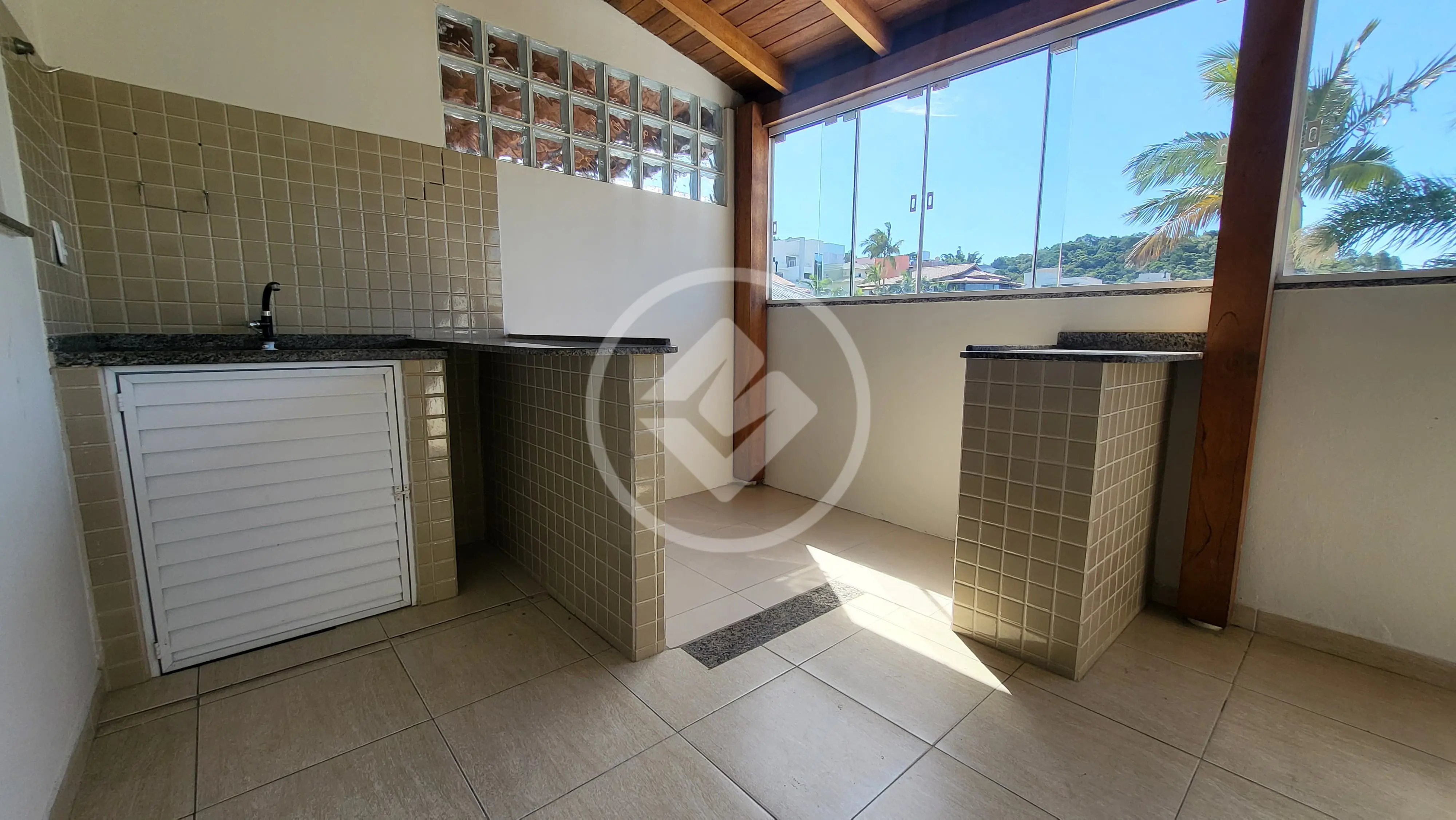 Sobrado 3 quartos no Ariribá, Balneário Camboriú — foto 4 de 6