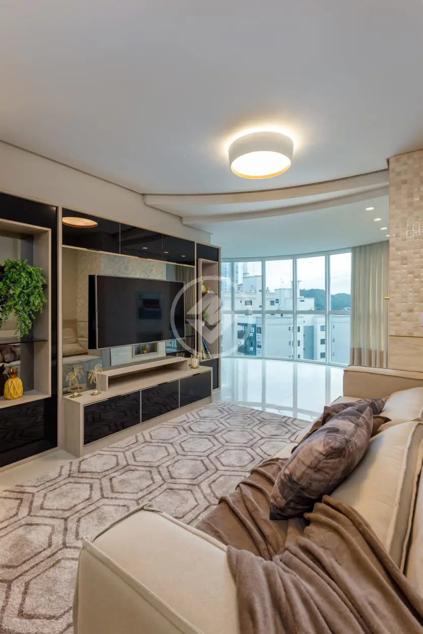 Apartamento Centro, Balneário Camboriú - SC — foto 1