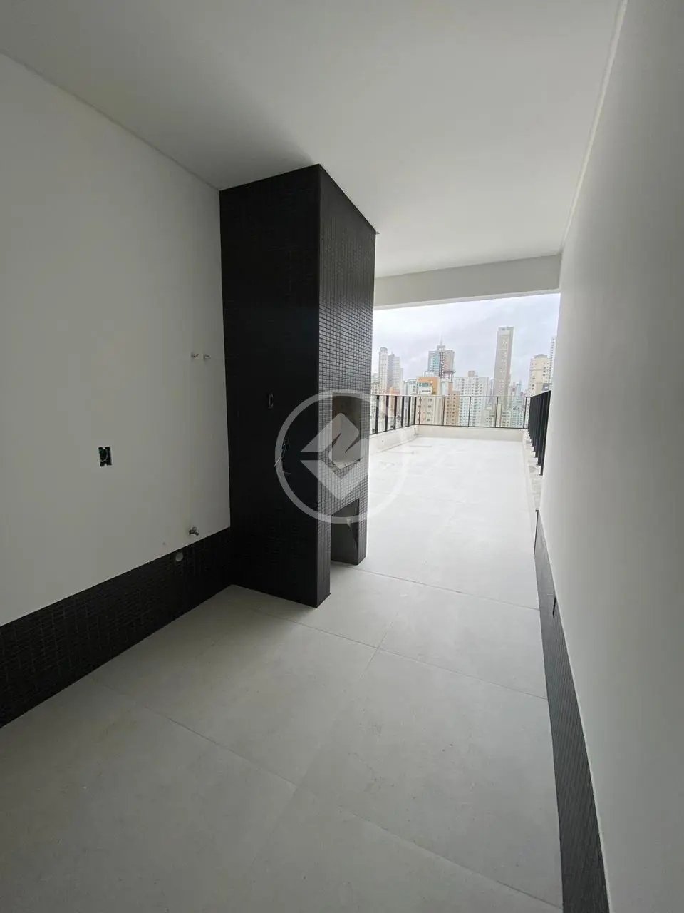 Cobertura Centro, Balneário Camboriú - SC — foto 2