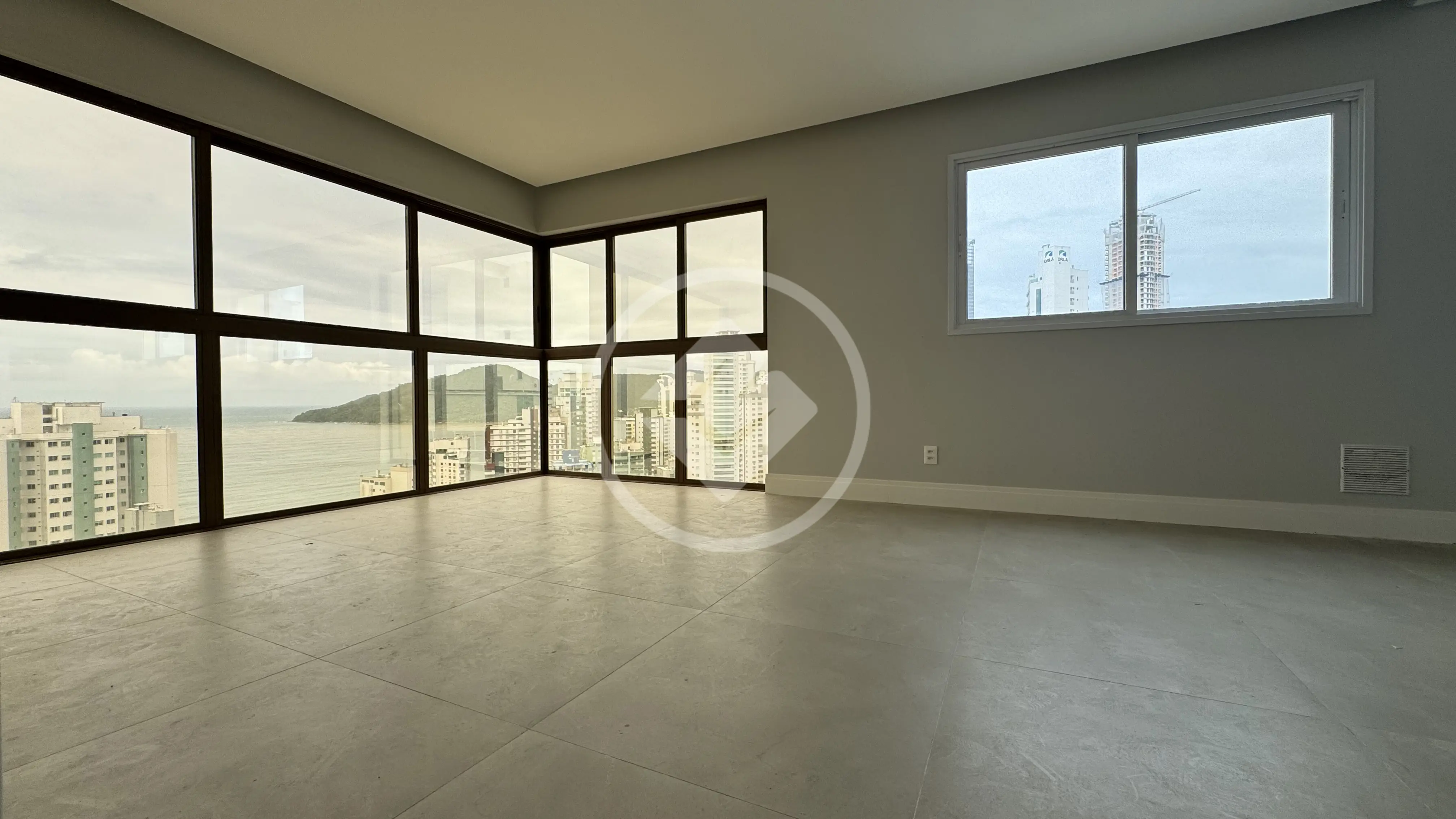 Apartamento Centro, Balneário Camboriú - SC — foto 1