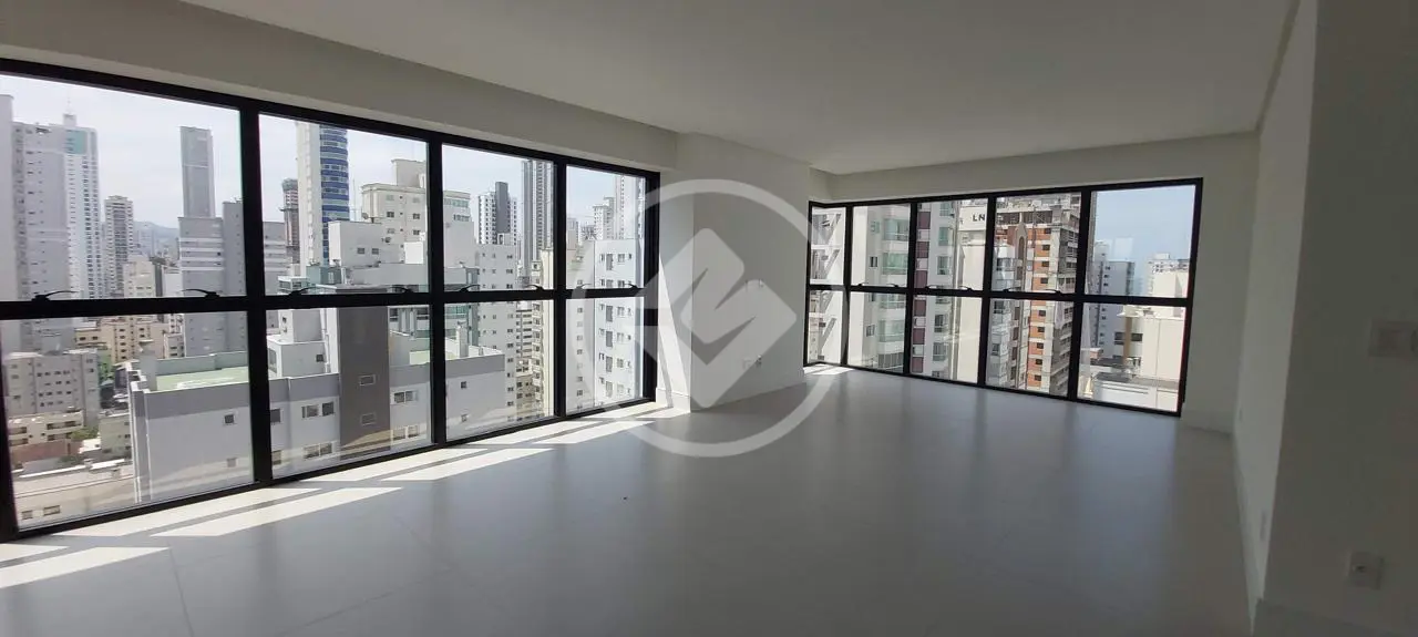 Apartamento Centro, Balneário Camboriú - SC — foto 1