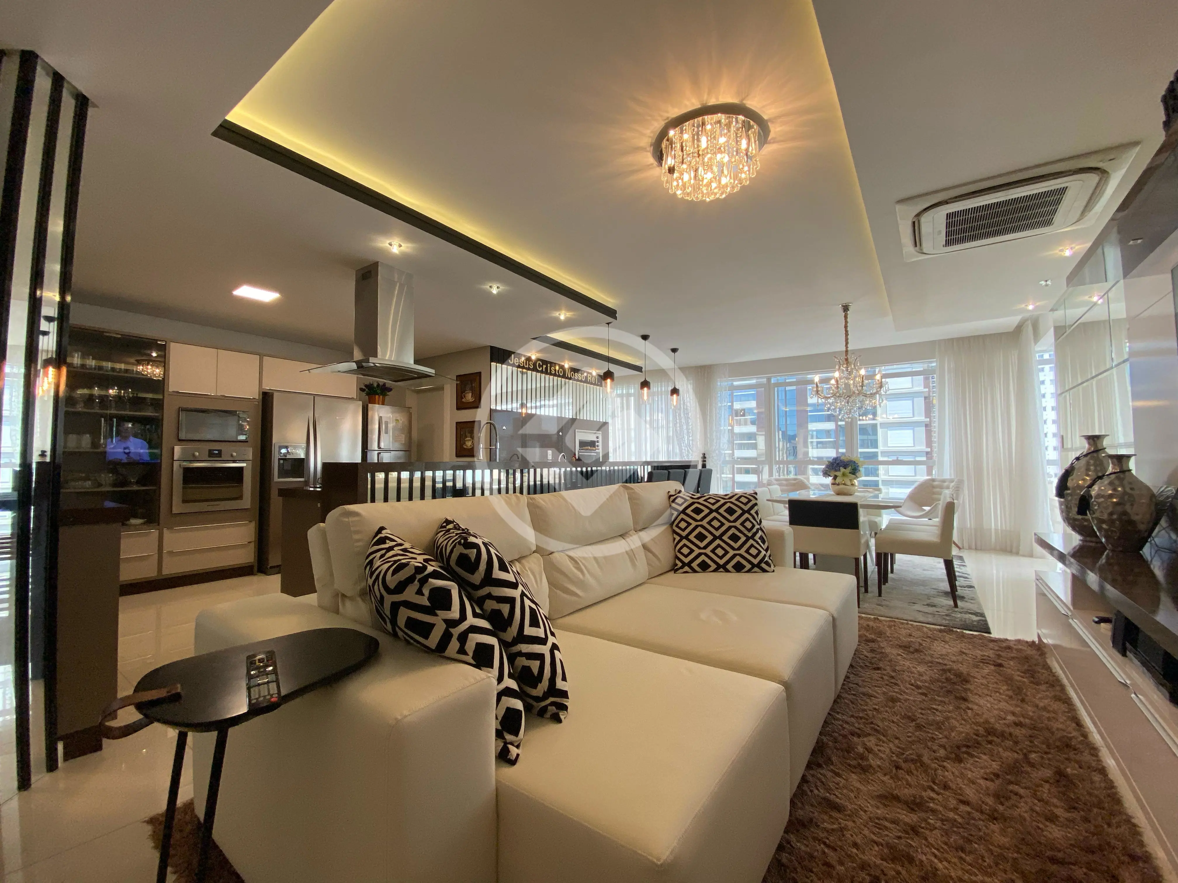 Apartamento Meia Praia, Itapema - SC — foto 1