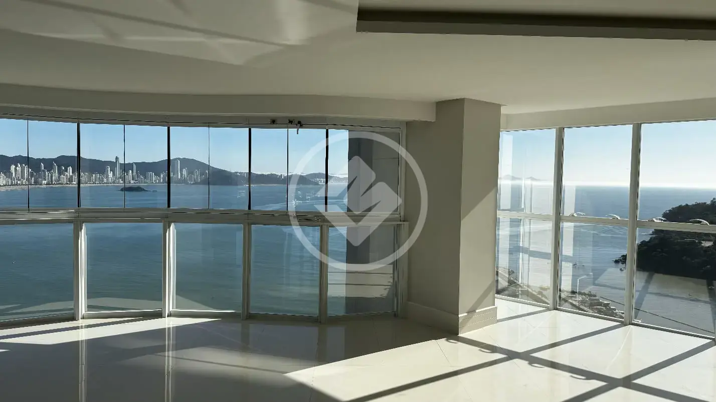 Apartamento Centro, Balneário Camboriú - SC — foto 1