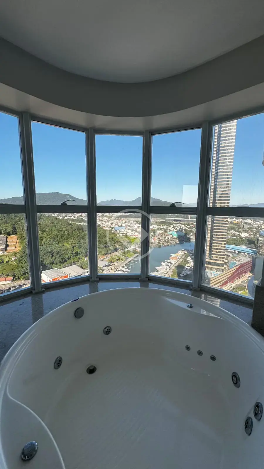 Apartamento Centro, Balneário Camboriú - SC — foto 2