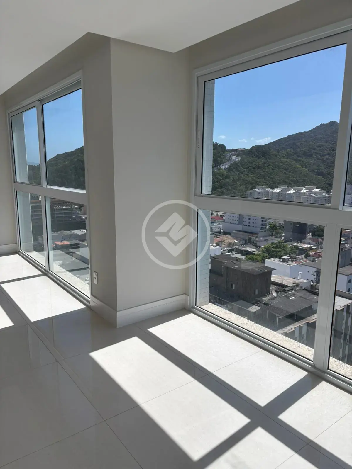 Apartamento Centro, Balneário Camboriú - SC — foto 1