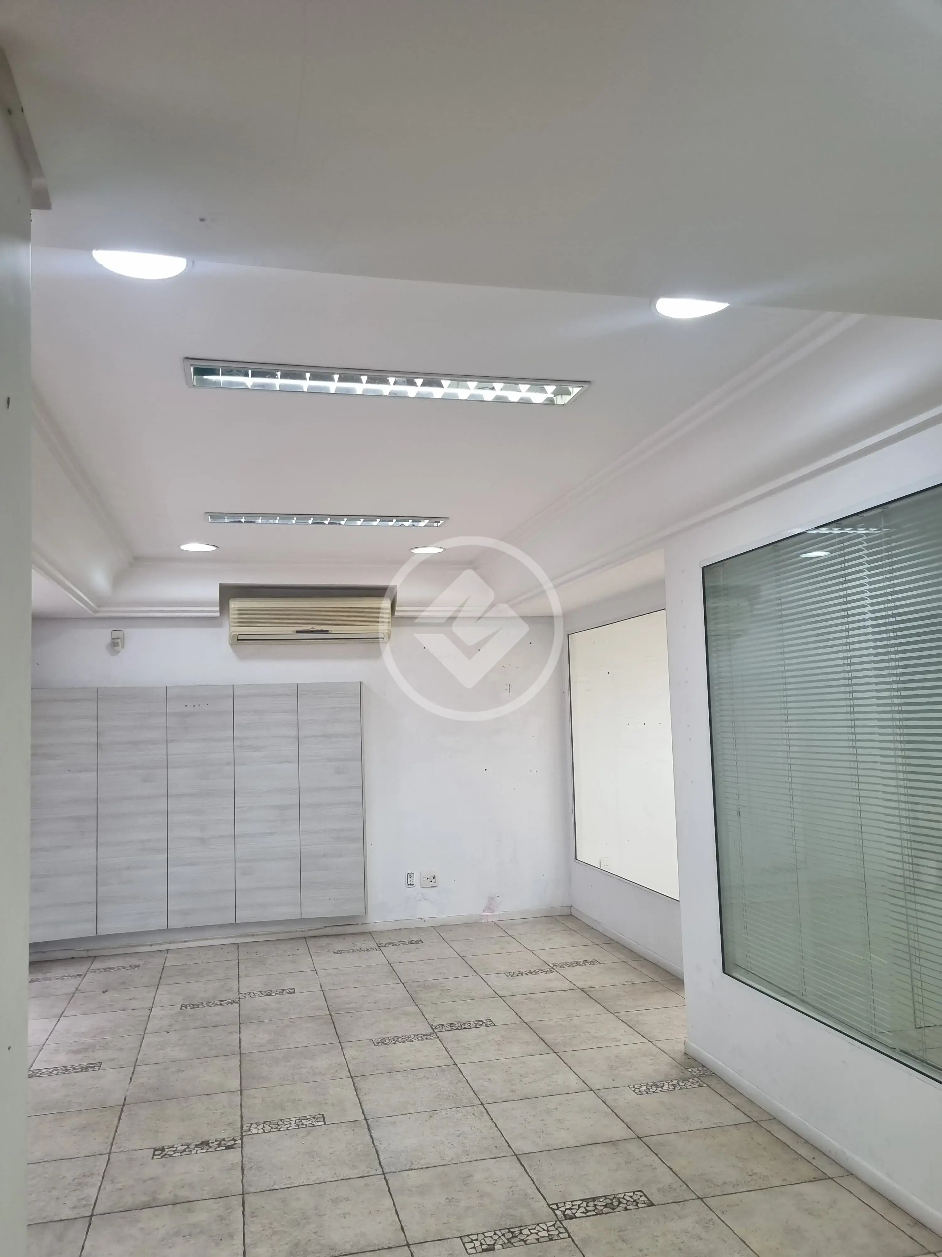 Sala Comercial no Centro, Balneário Camboriú — foto 3 de 6