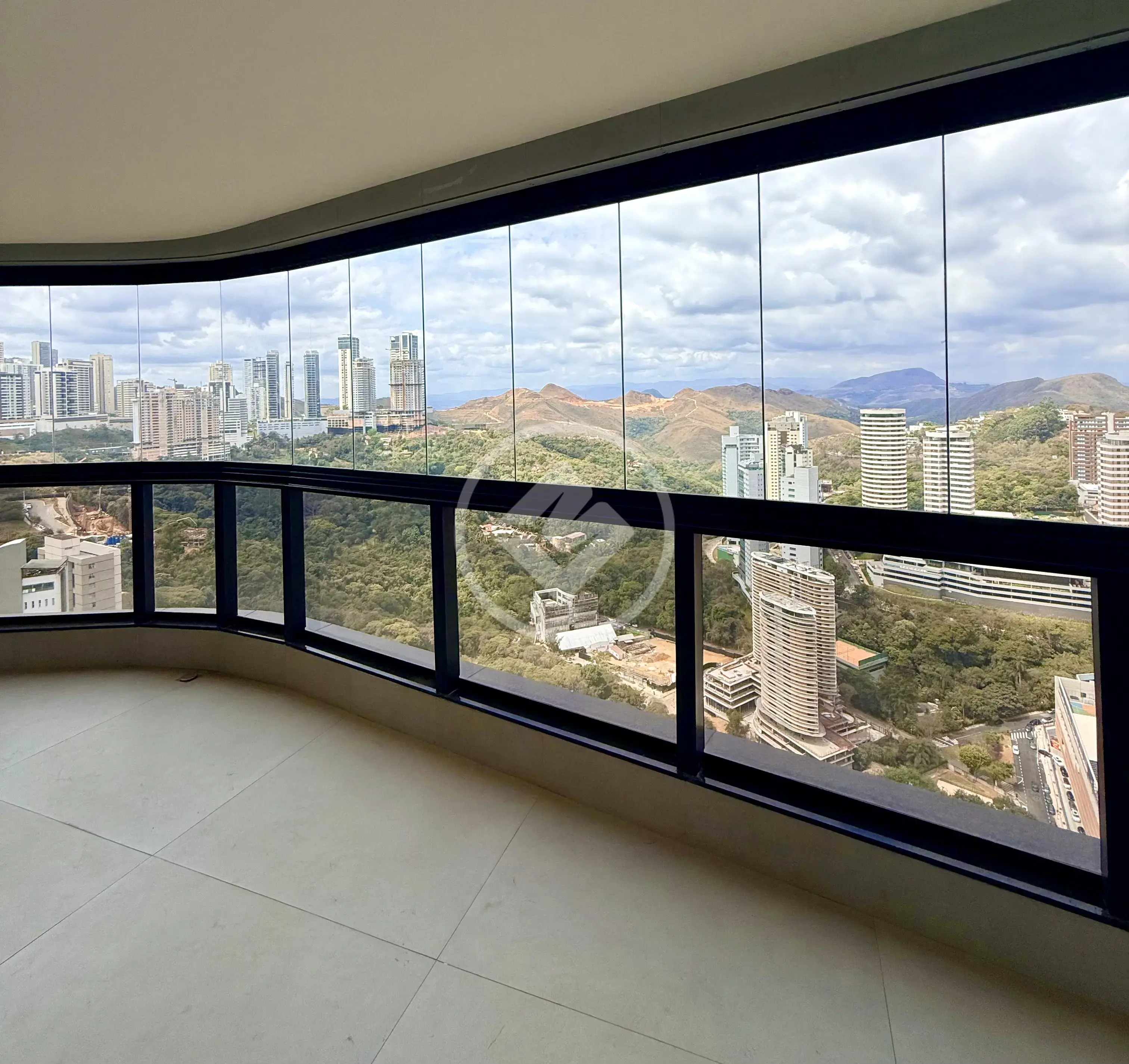 Apartamento Vale do Sereno, Nova Lima - MG — foto 1
