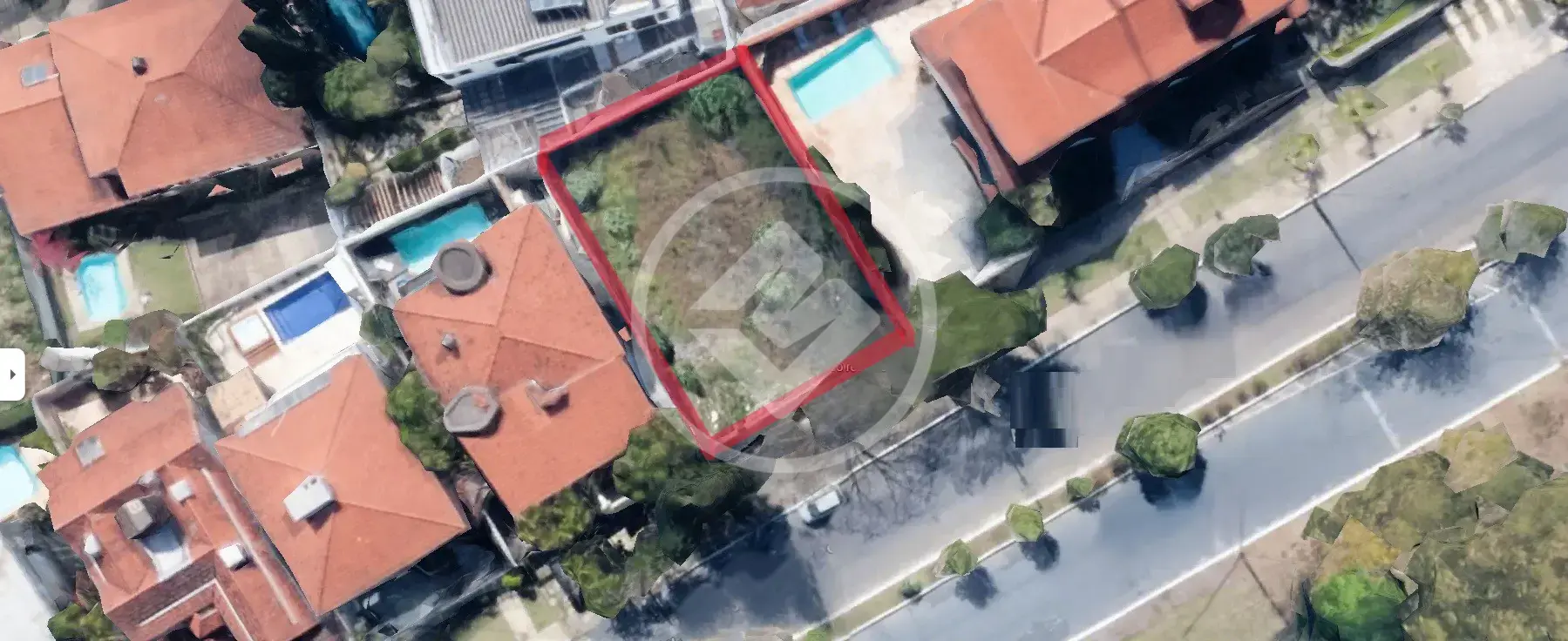 LOTE À VENDA NO BAIRRO MANGABEIRAS