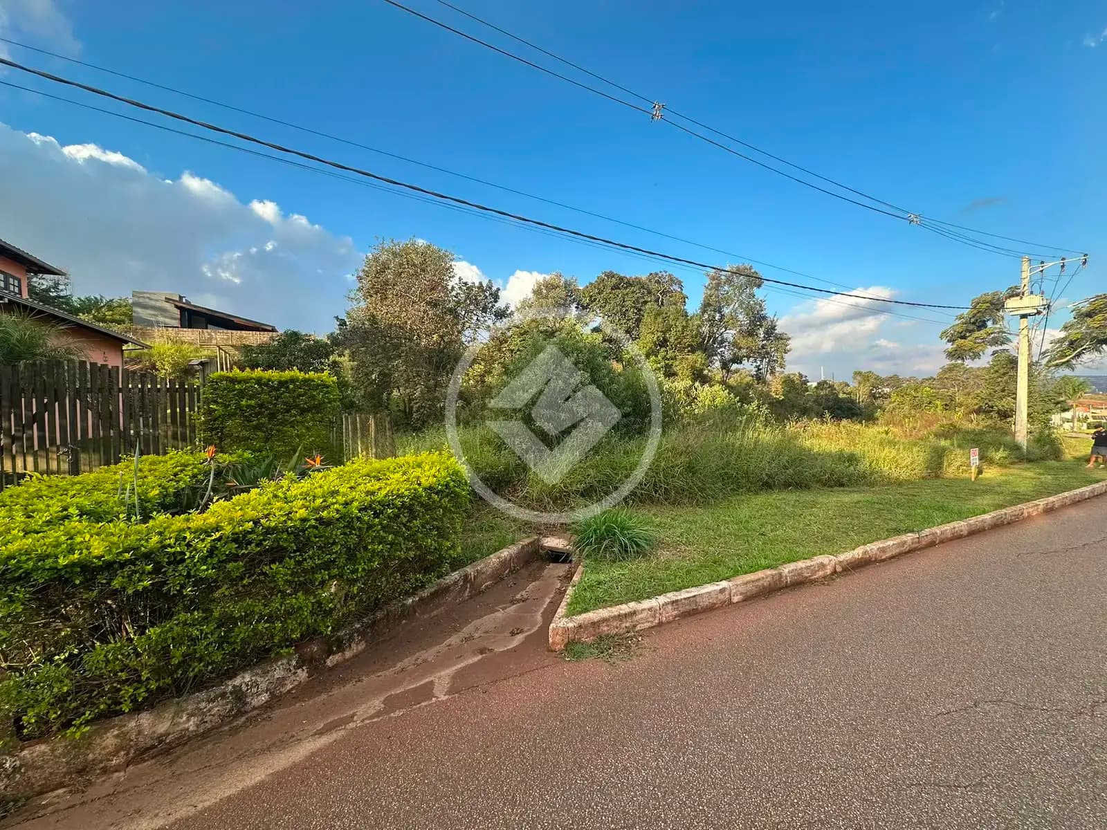 Terreno Condomínio Balneário Água Limpa, Nova Lima - MG — foto 1