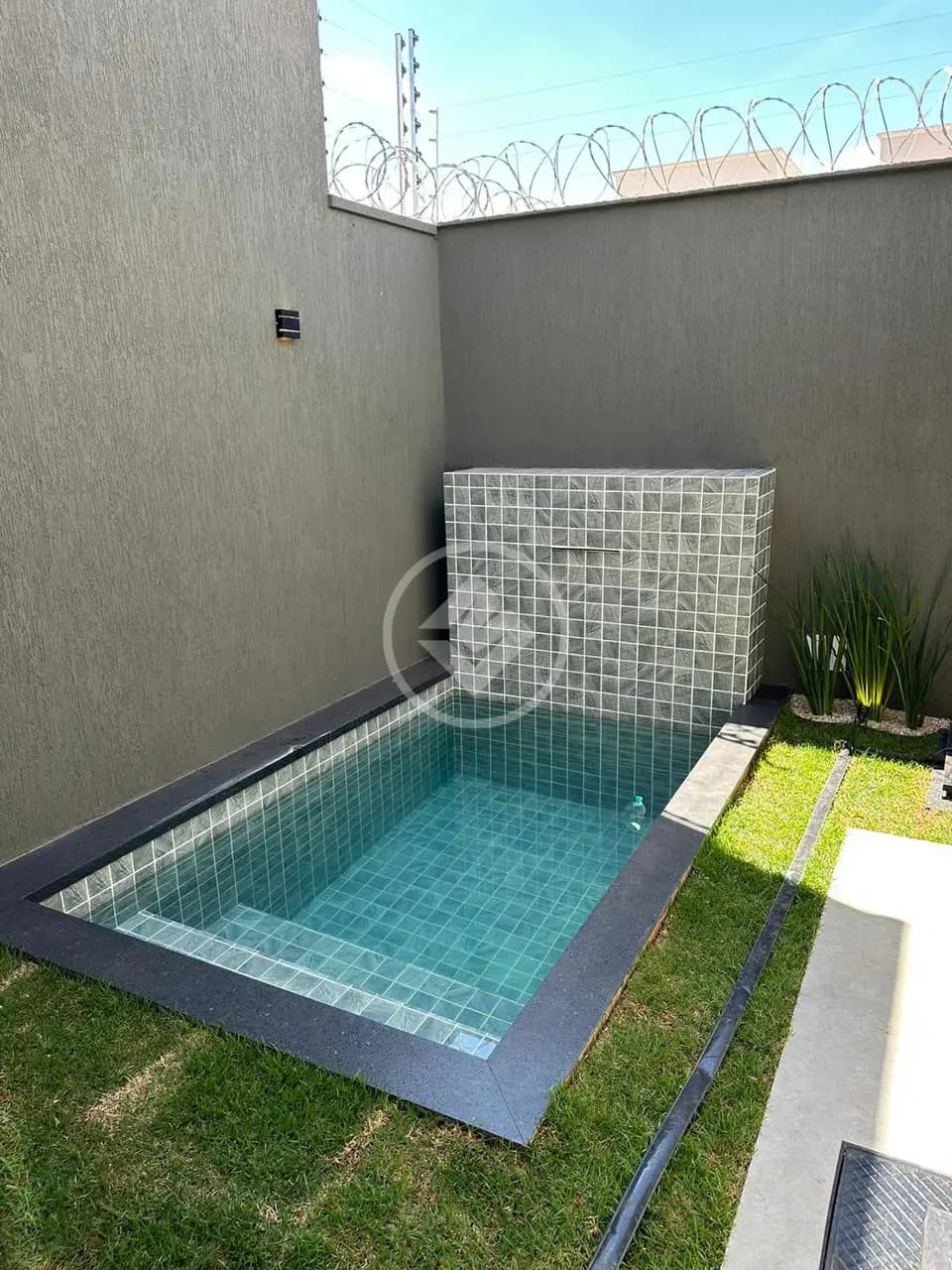 Casa com 3 suítes no Setor Jardim Atlântico.
