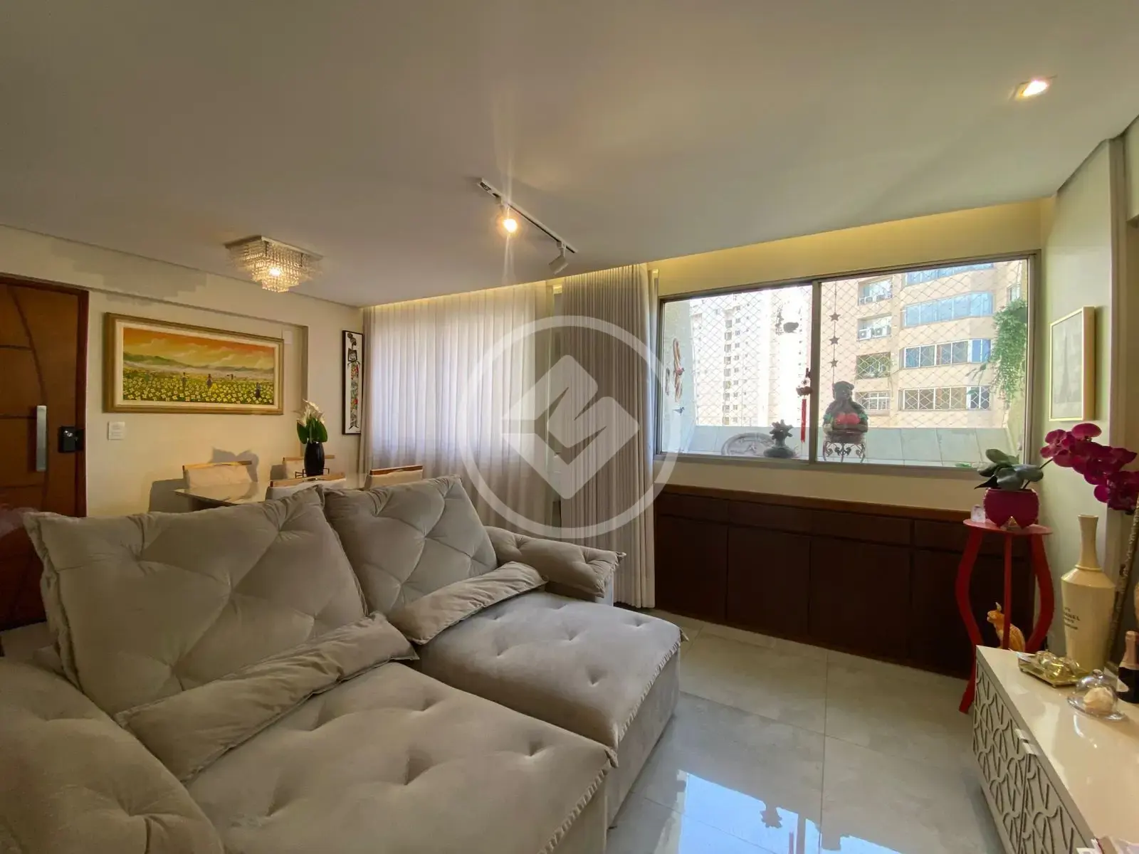 Apartamento Setor Oeste, Goiânia - GO — foto 1