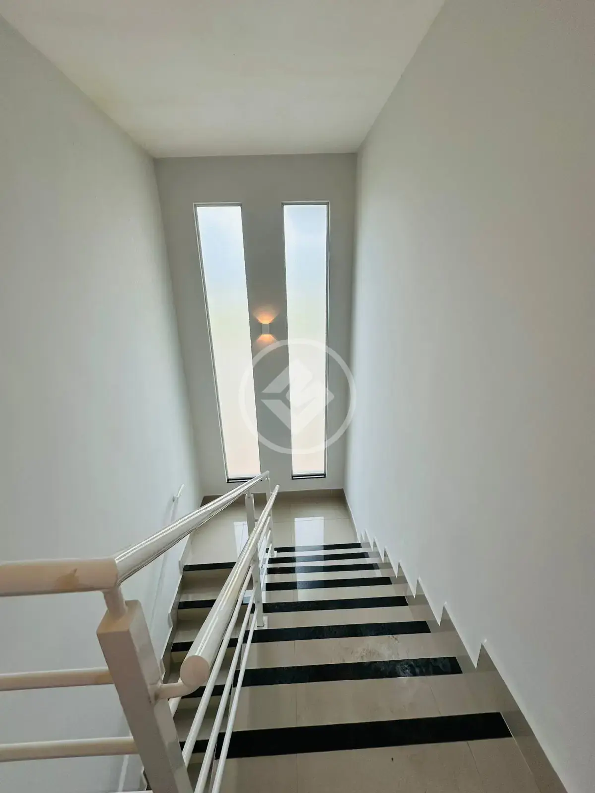 Sobrado Em Condomínio 2 quartos no Setor Garavelo, Goiânia — foto 5 de 6