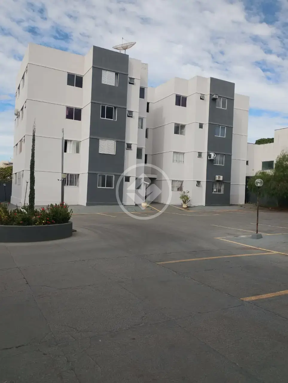 Edificio 1 quarto no Bandeirante, Caldas Novas — foto 1 de 6