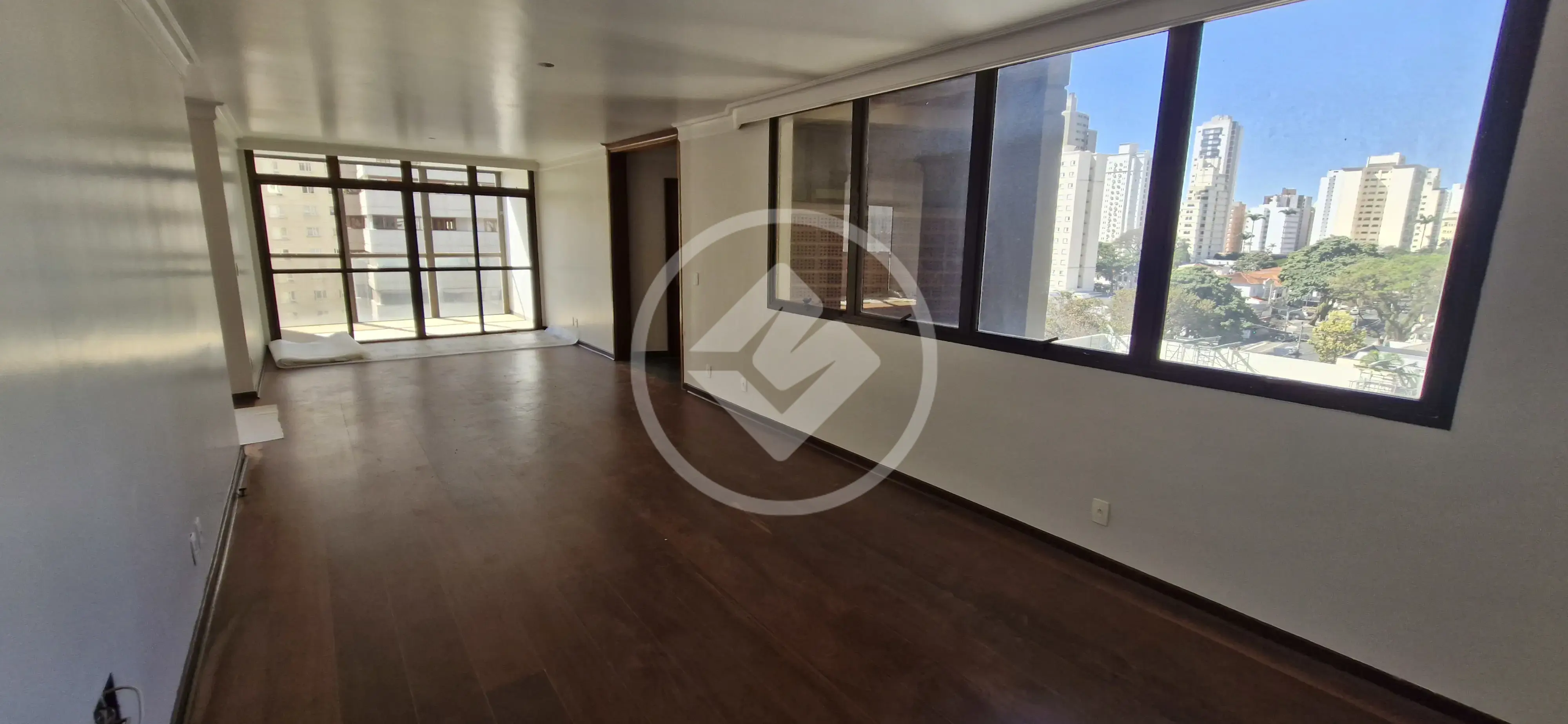 Apartamento 2 quartos no Cambuí, Campinas — foto 1 de 6