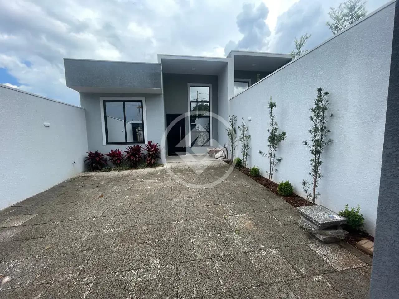 Sobrado Universitário, Cascavel - PR — foto 1