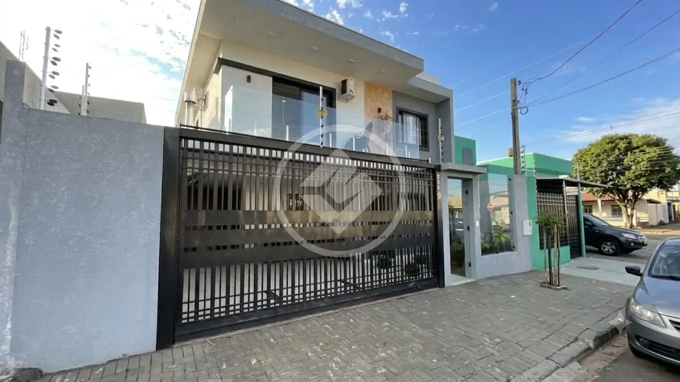 Sobrado Santa Felicidade, Cascavel - PR — foto 2
