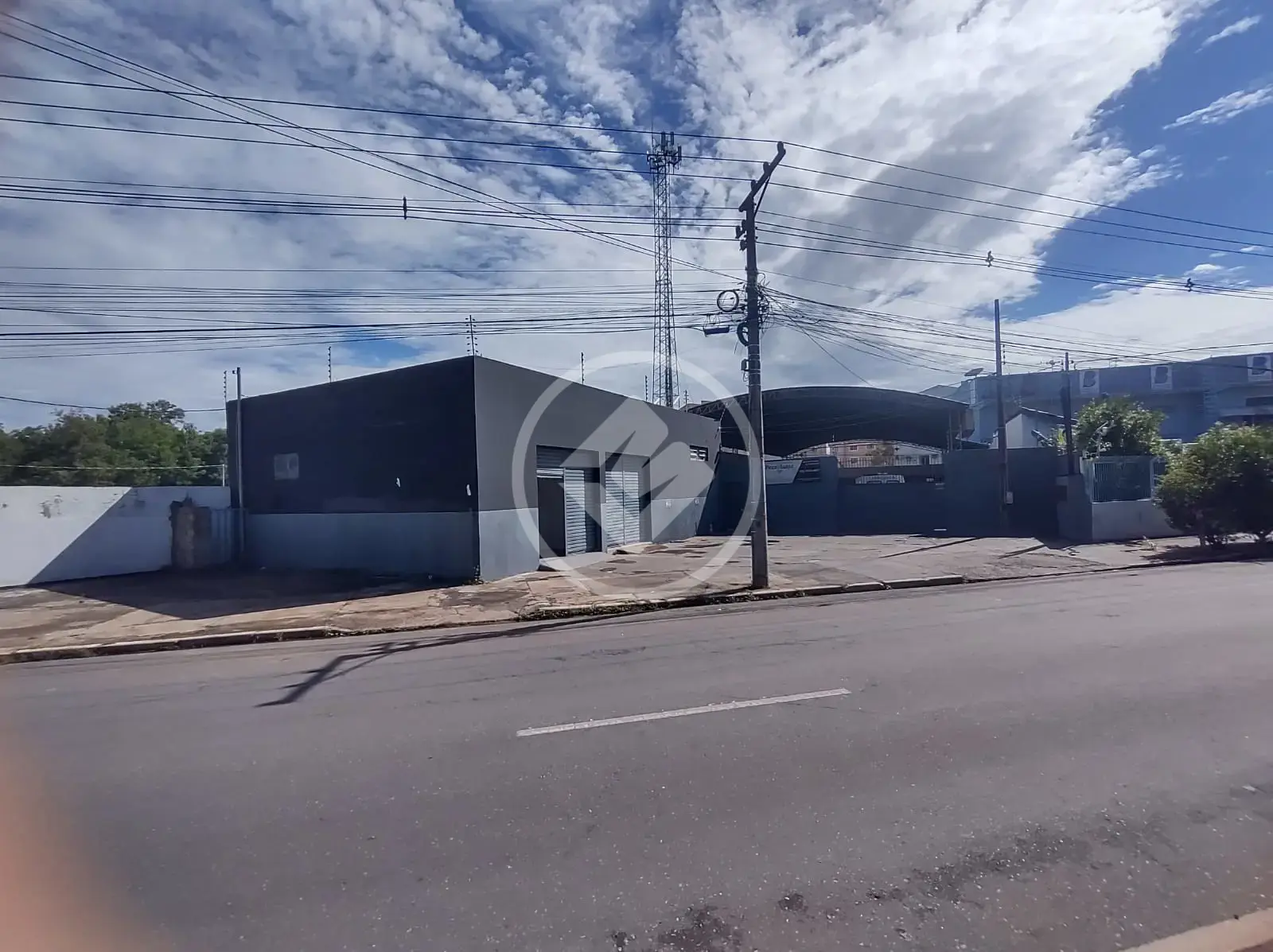 Galpão no Porto, Cuiabá — foto 1 de 6