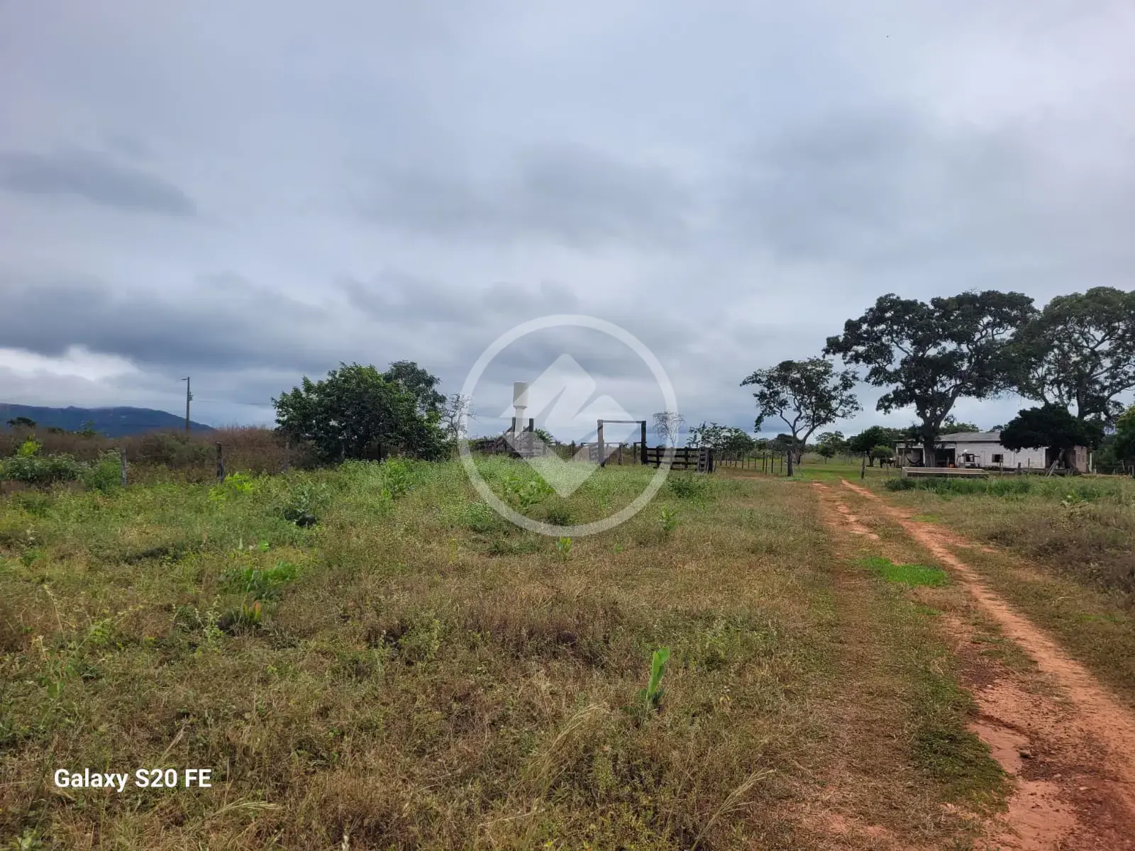 Fazenda Distrito Água Fria Manso, Chapada dos Guimarães - MT — foto 2