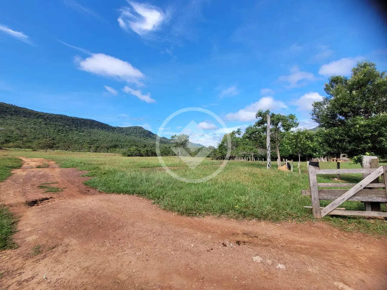 Sítio ZONA RURAL, Cáceres - MT — foto 2