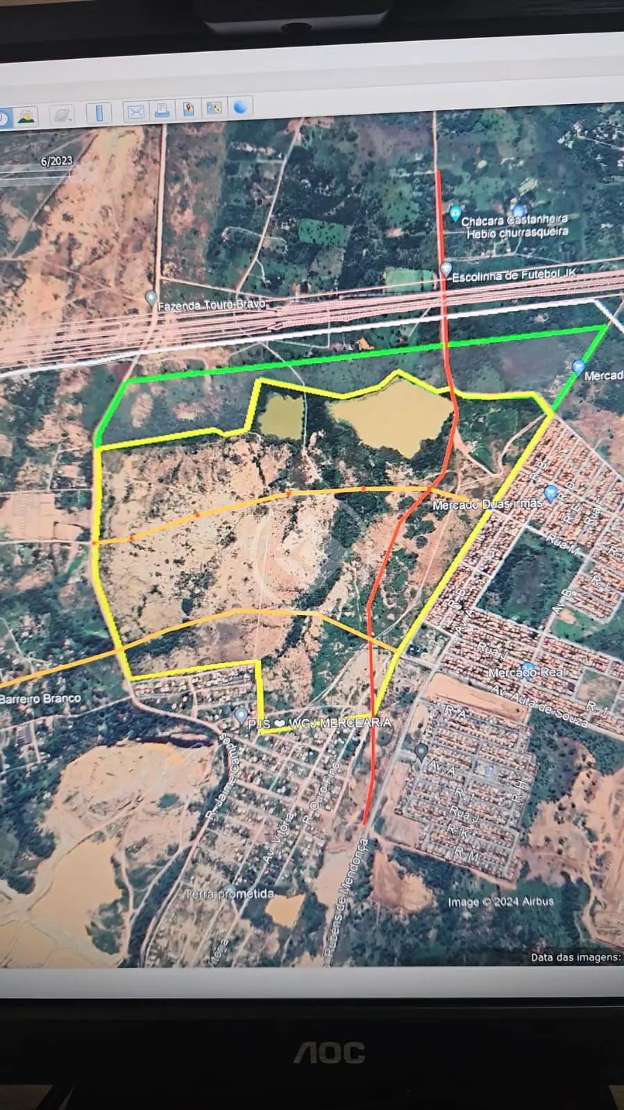 Area de 299 hectares "FAZENDA TOURO BRAVO"