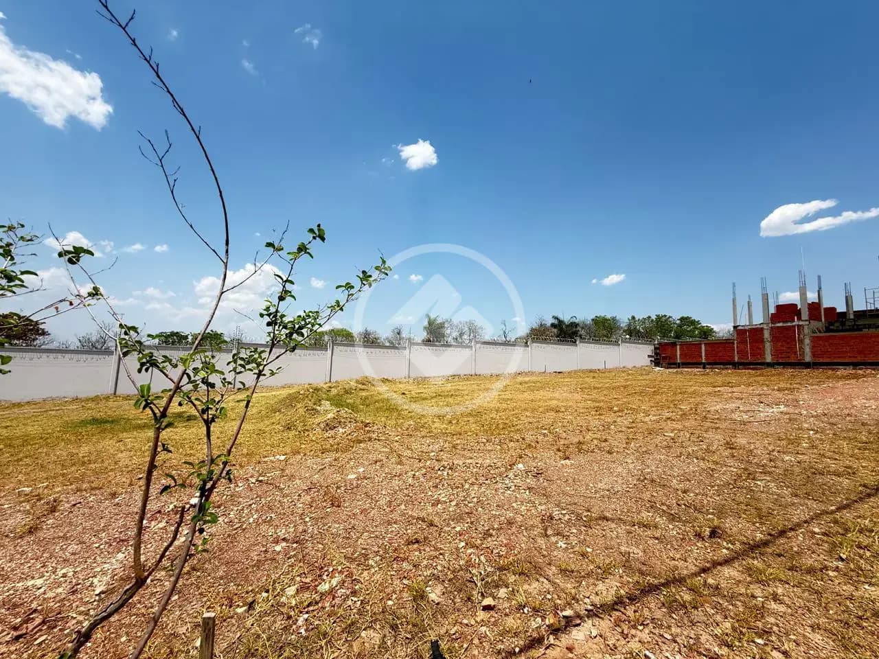 Terreno Condomínio Ribeirão do Lipa, Cuiabá - MT — foto 1