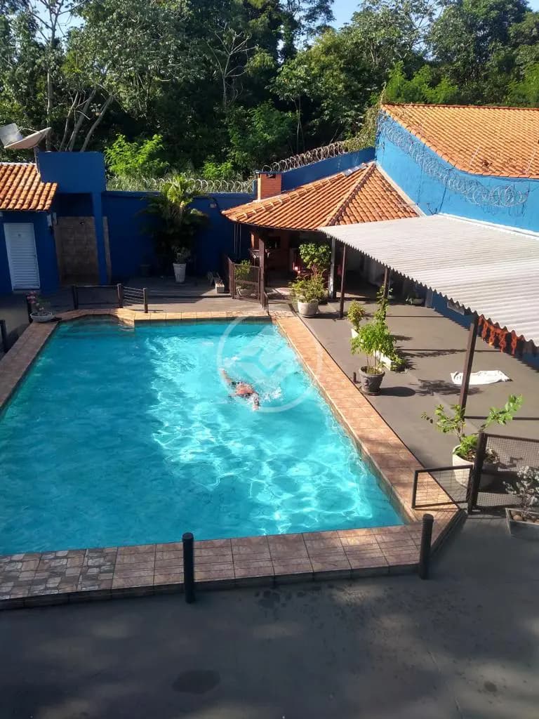 VILLAGE FLAMBOYANT - 3 QUARTOS - ESCRITORIO - CERCA ELETRICA - CAMERA DE SEGURANÇA - PORTÃO ELETRONICO COM CONTROLE - SISTEMA DE PISCINA BOMBA E EQUIPAMENTOS 10 X 6 - 32 PAINES SOLARES - GERANDO ATÉ 1380KW - obs: valor promocional estava por 1.300,000.