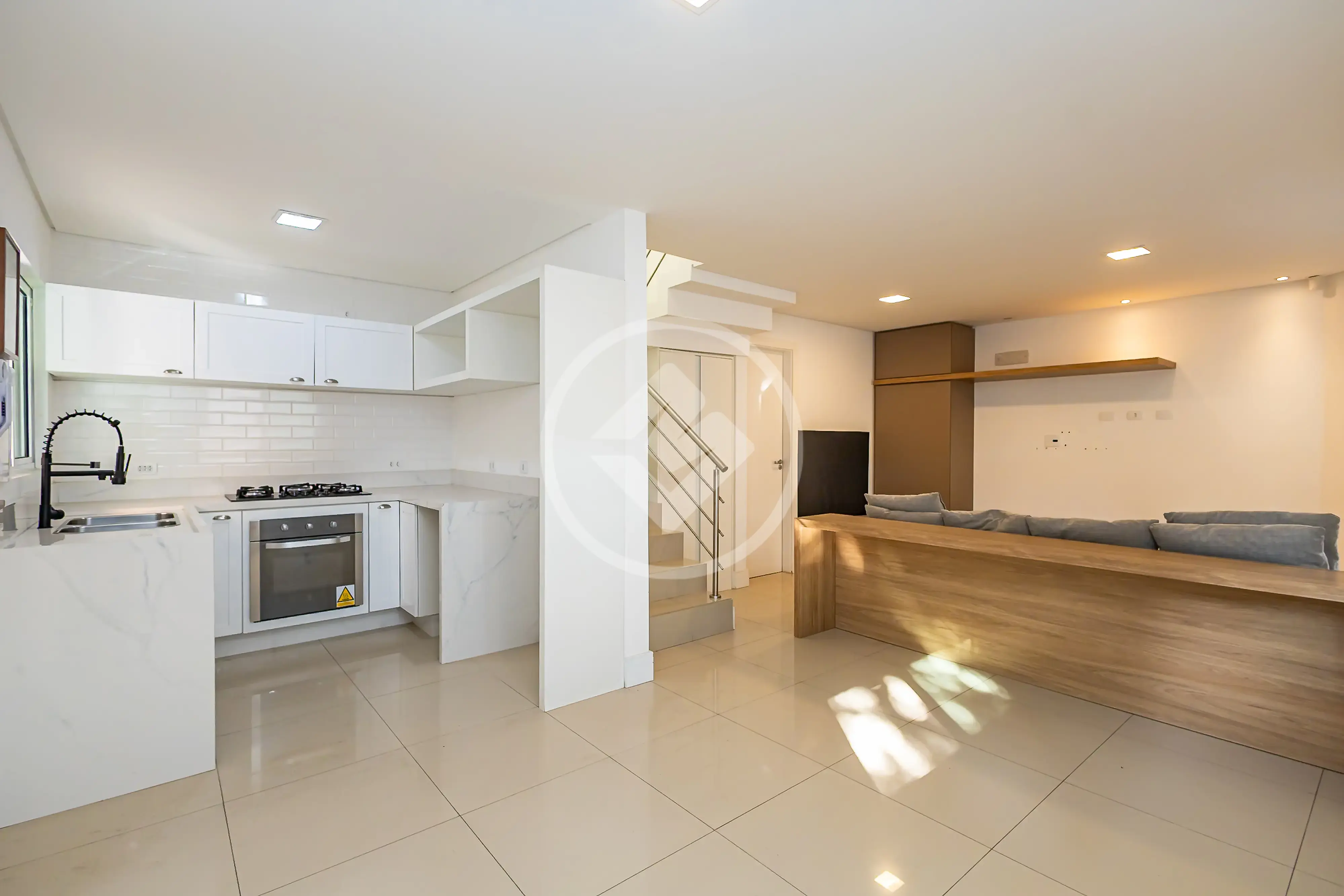 Sobrado à Venda no Condomínio Villa Costa Rica – Bairro Alto