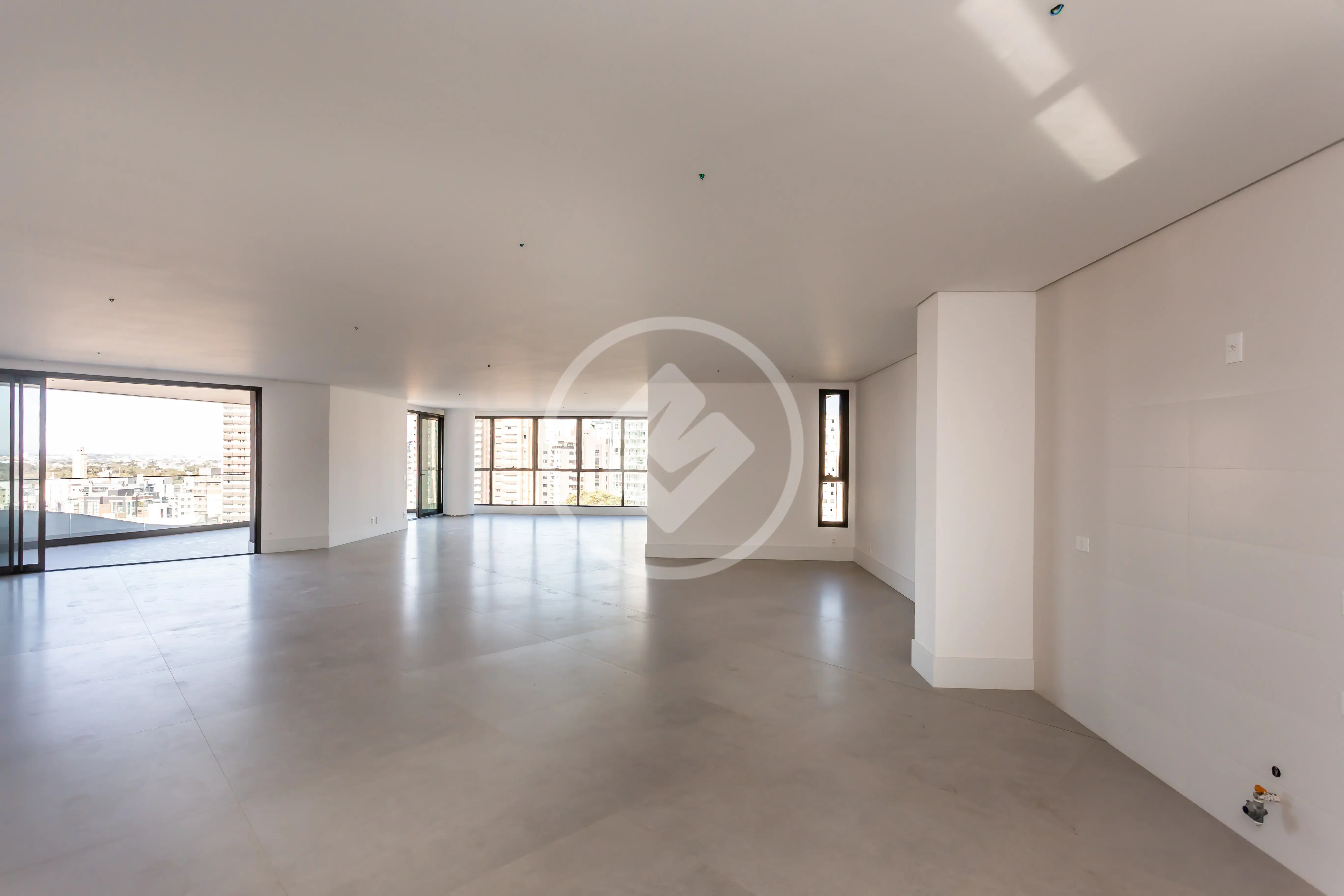 Apartamento Água Verde, Curitiba - PR — foto 2