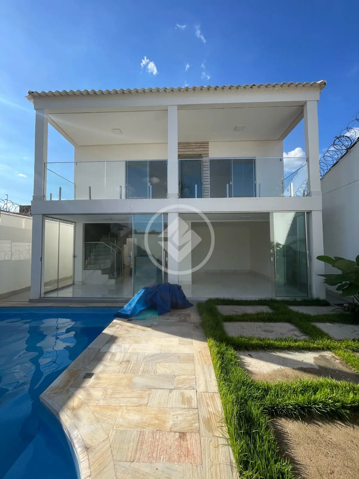 Sobrado Residencial Village Santa Rita IV, Goiânia - GO — foto 2
