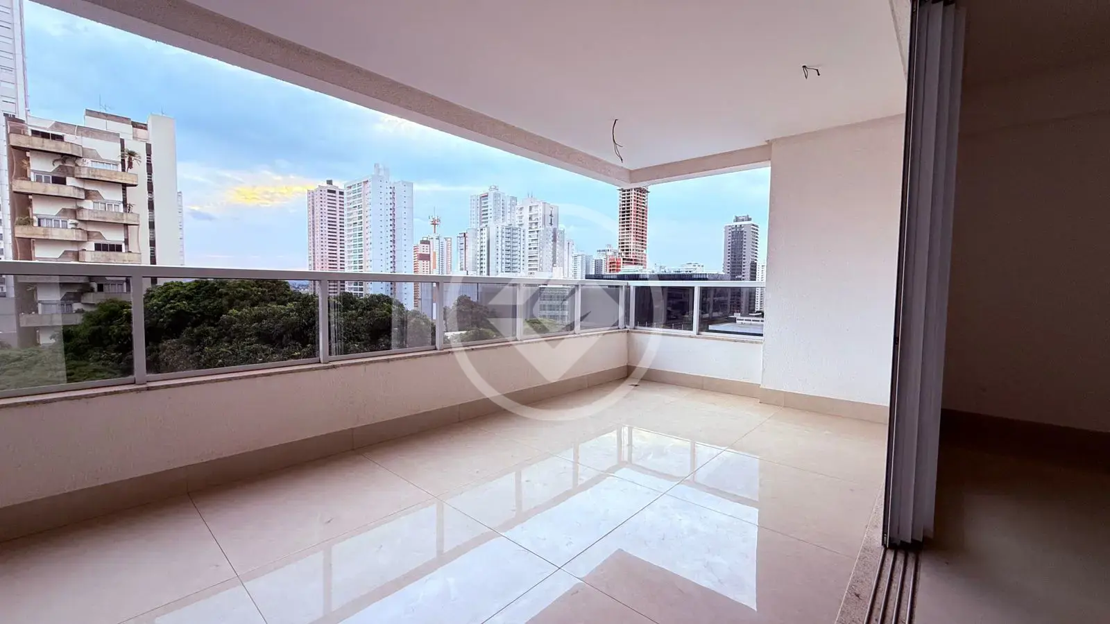 Apartamento Setor Bueno, Goiânia - GO — foto 2