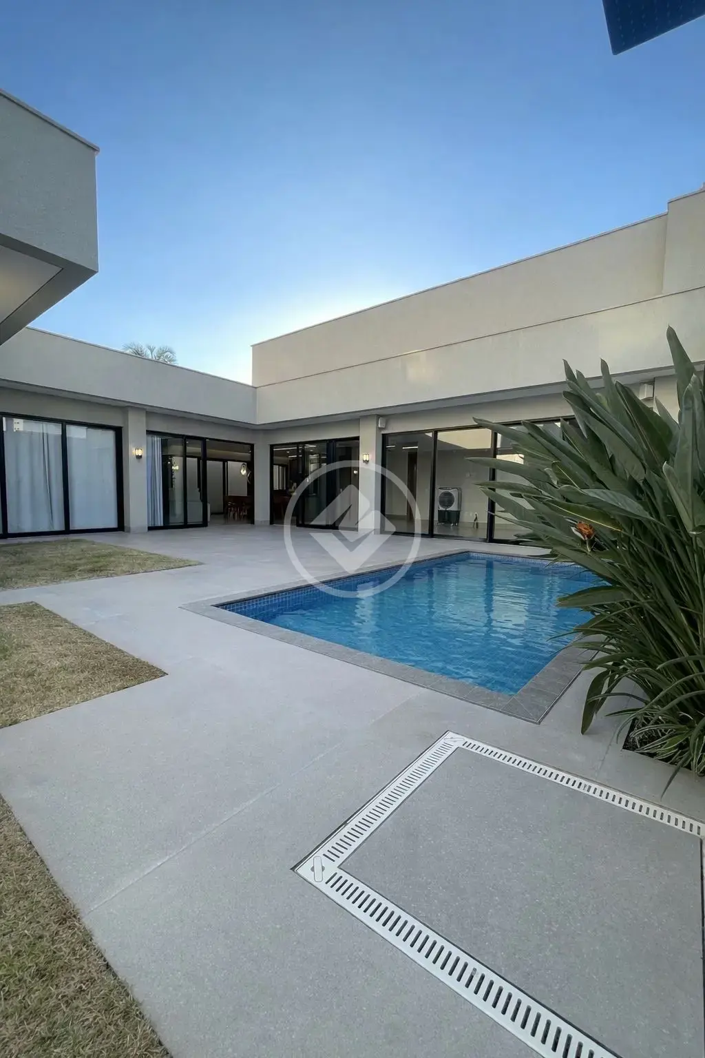 Casa Setor Sudoeste, Goiânia - GO — foto 1