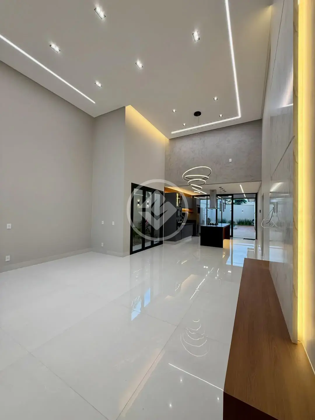 Casa 4 quartos no Jardim Planalto, Goiânia — foto 4 de 6