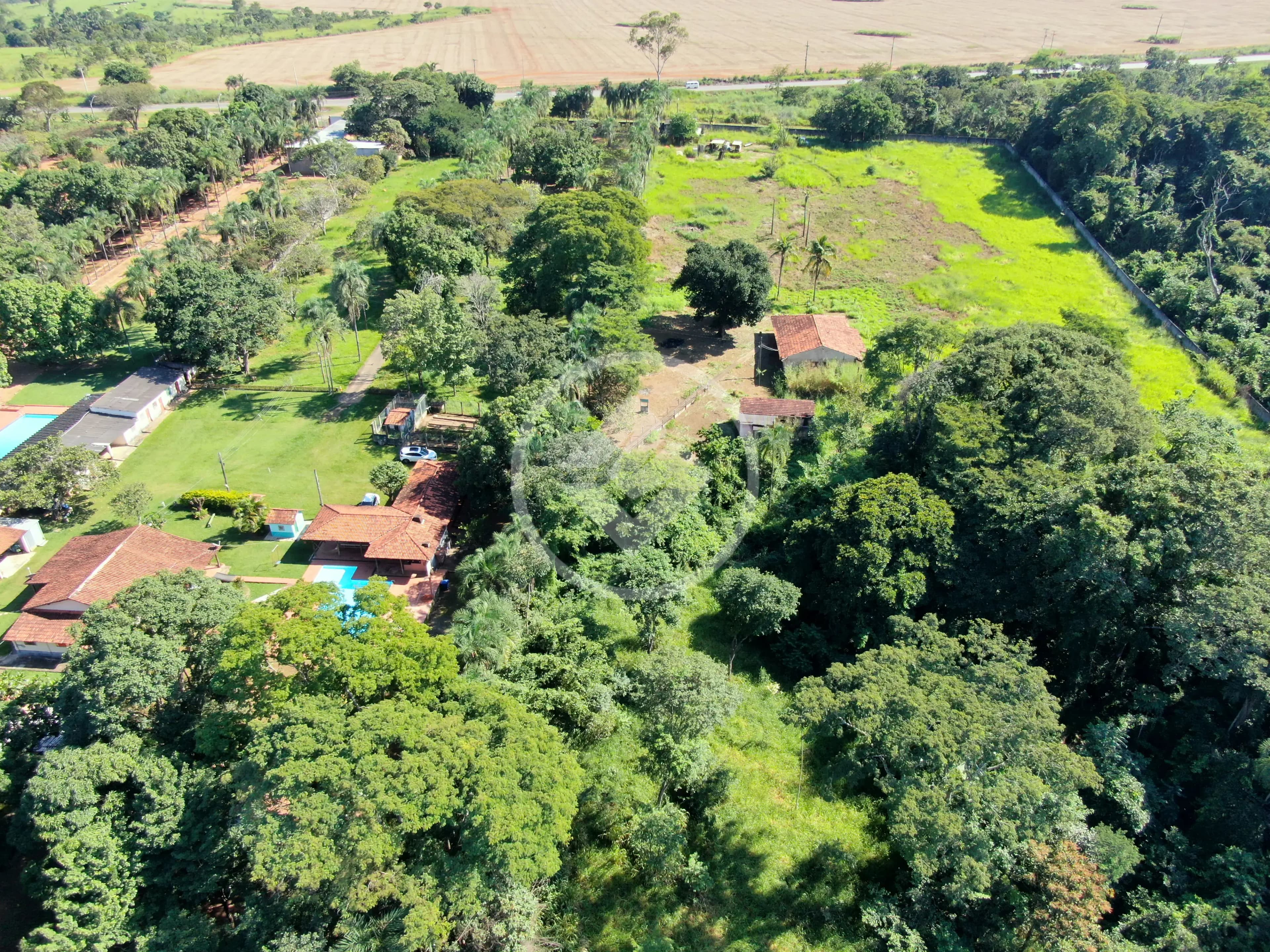 Fazenda no Estância Vargem Bonita, Senador Canedo — foto 5 de 6