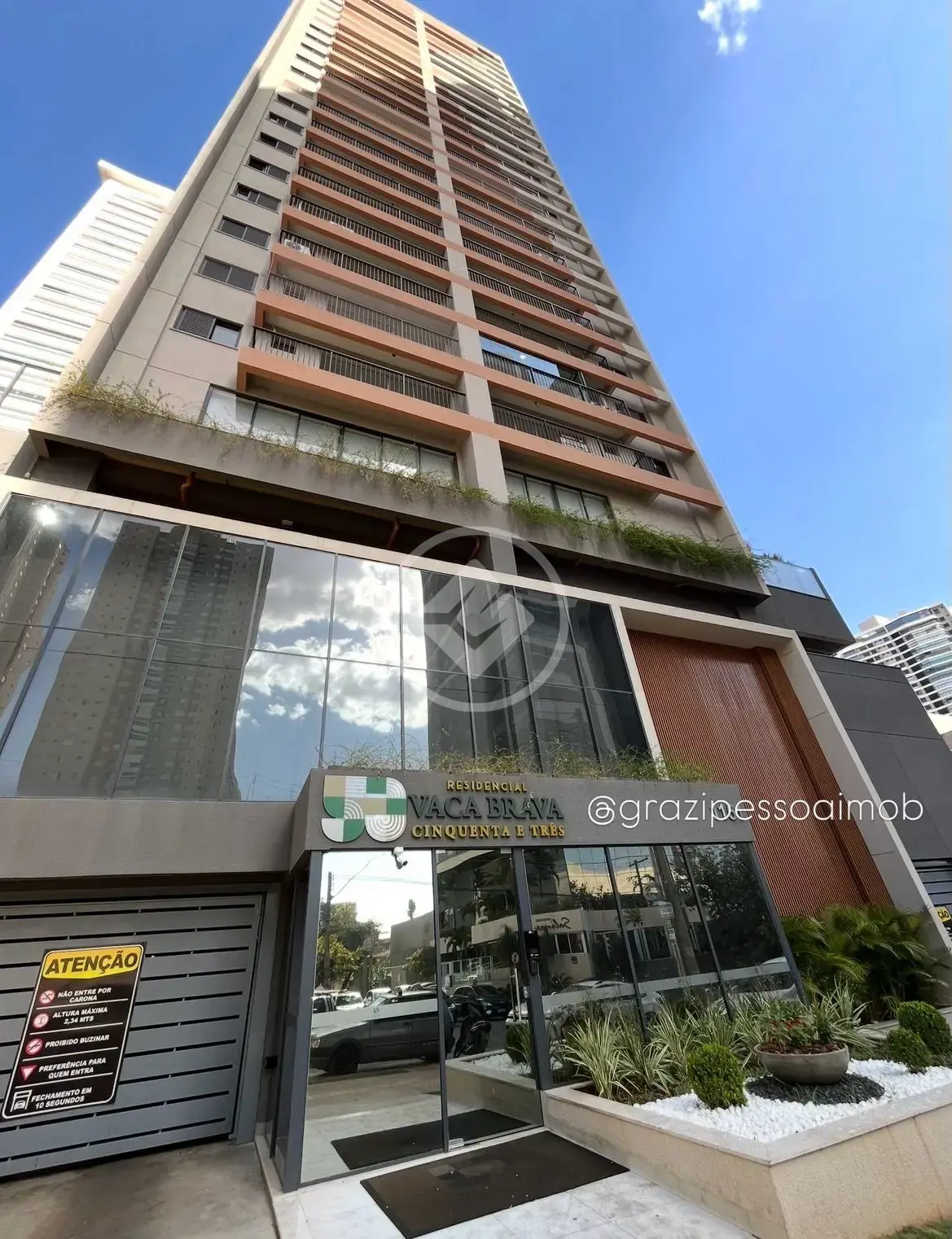 Apartamento Setor Bueno, Goiânia - GO — foto 1