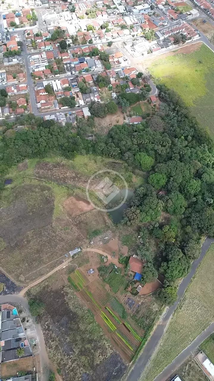 Terreno no Setor Garavelo, Goiânia — foto 4 de 5