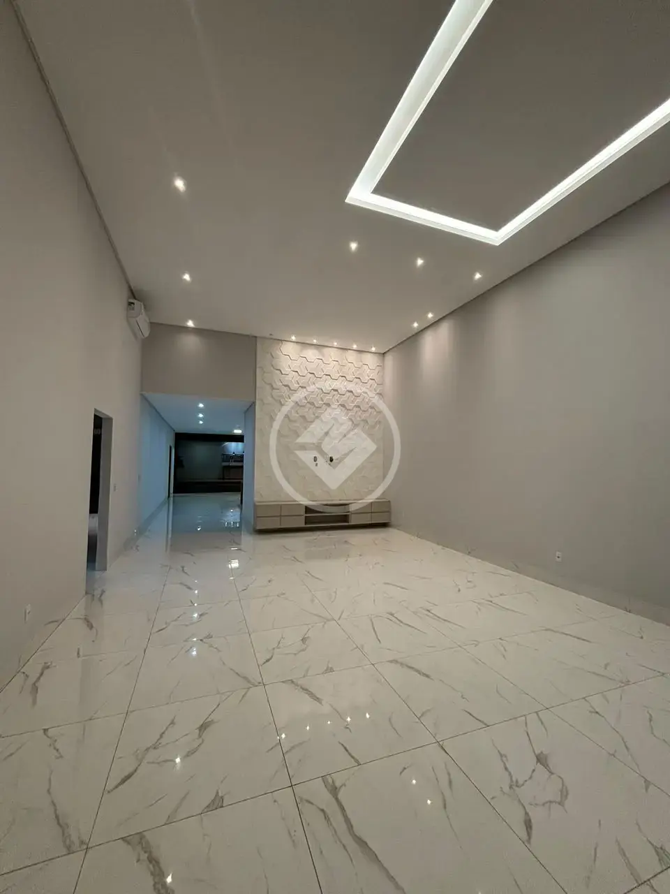 Casa Jardim Helvecia, Aparecida de Goiânia - GO — foto 2