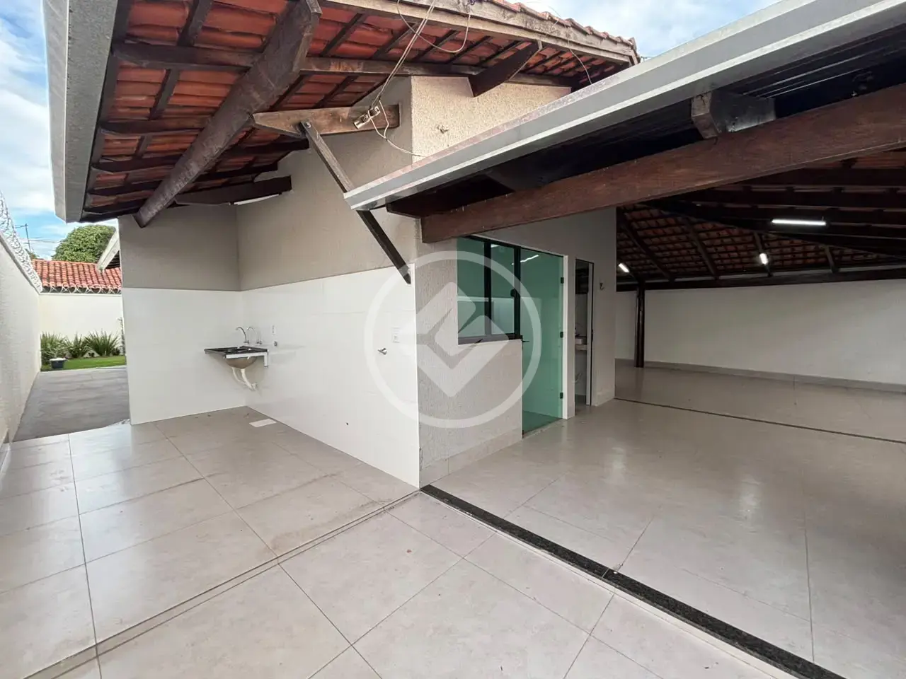 Casa Jadim Luz, Aparecida de Goiânia - GO — foto 2