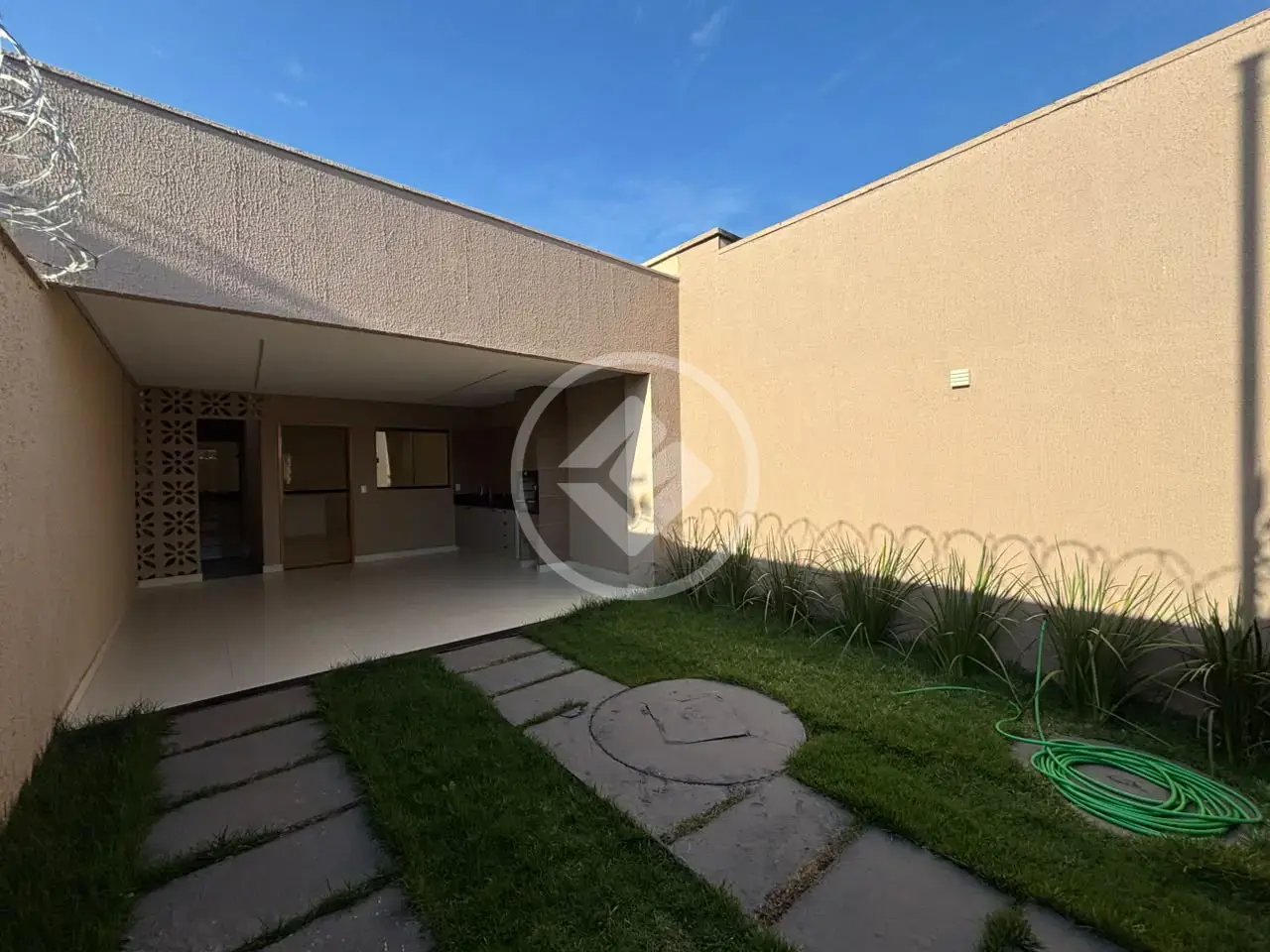 Casa Residencial Santa Fé, Goiânia - GO — foto 1