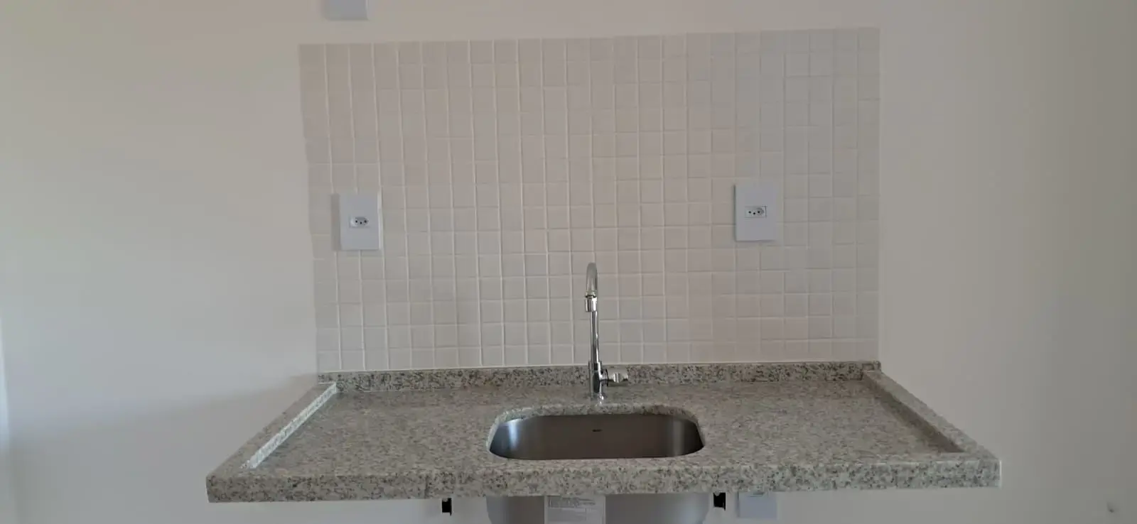 Apartamento 1 quarto no Caminho das Árvores, Salvador — foto 1 de 6