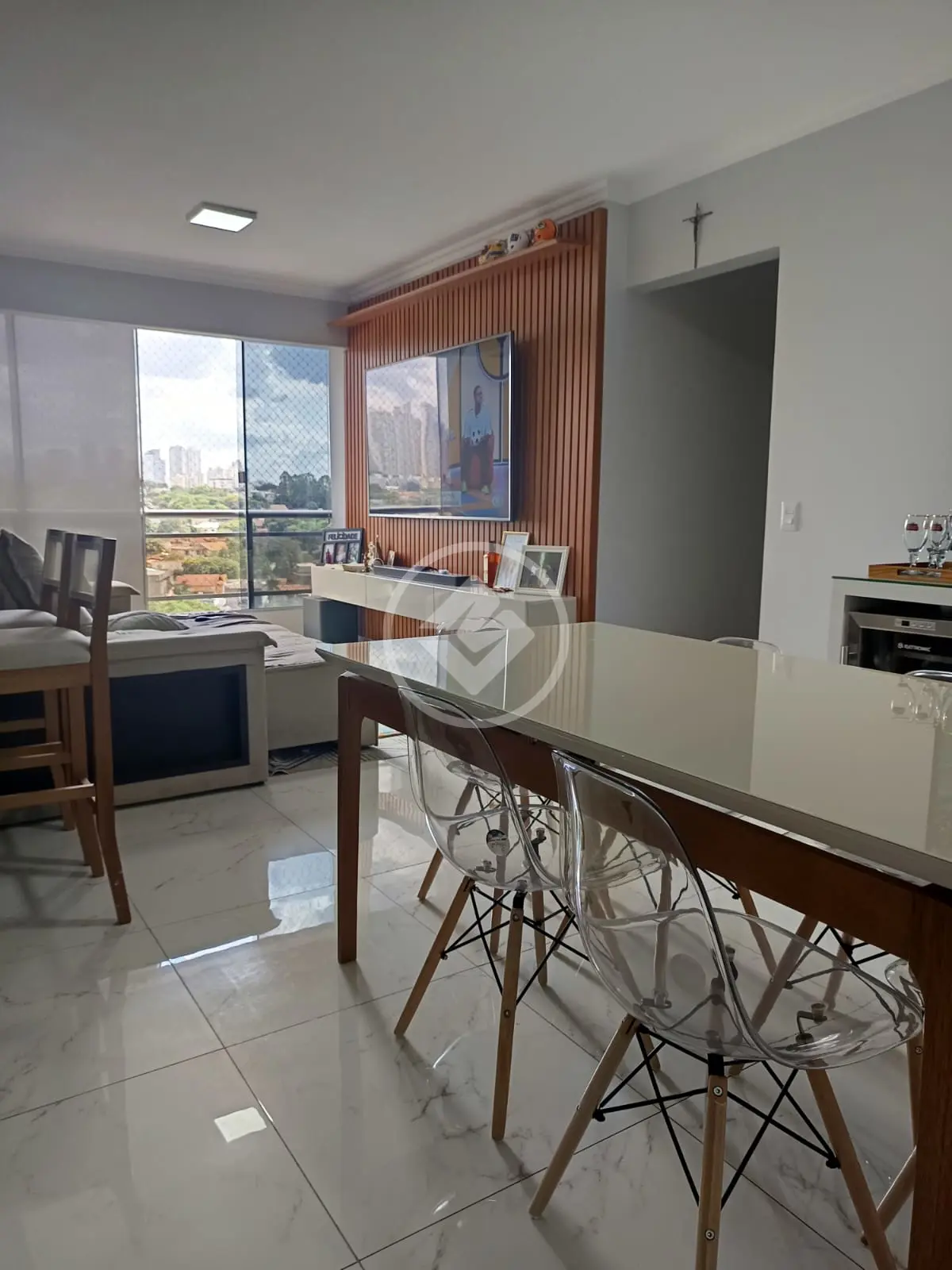 APARTAMENTO À VENDA – ED. GRAZIELA – JARDIM GOIÁS – GOIÂNIA