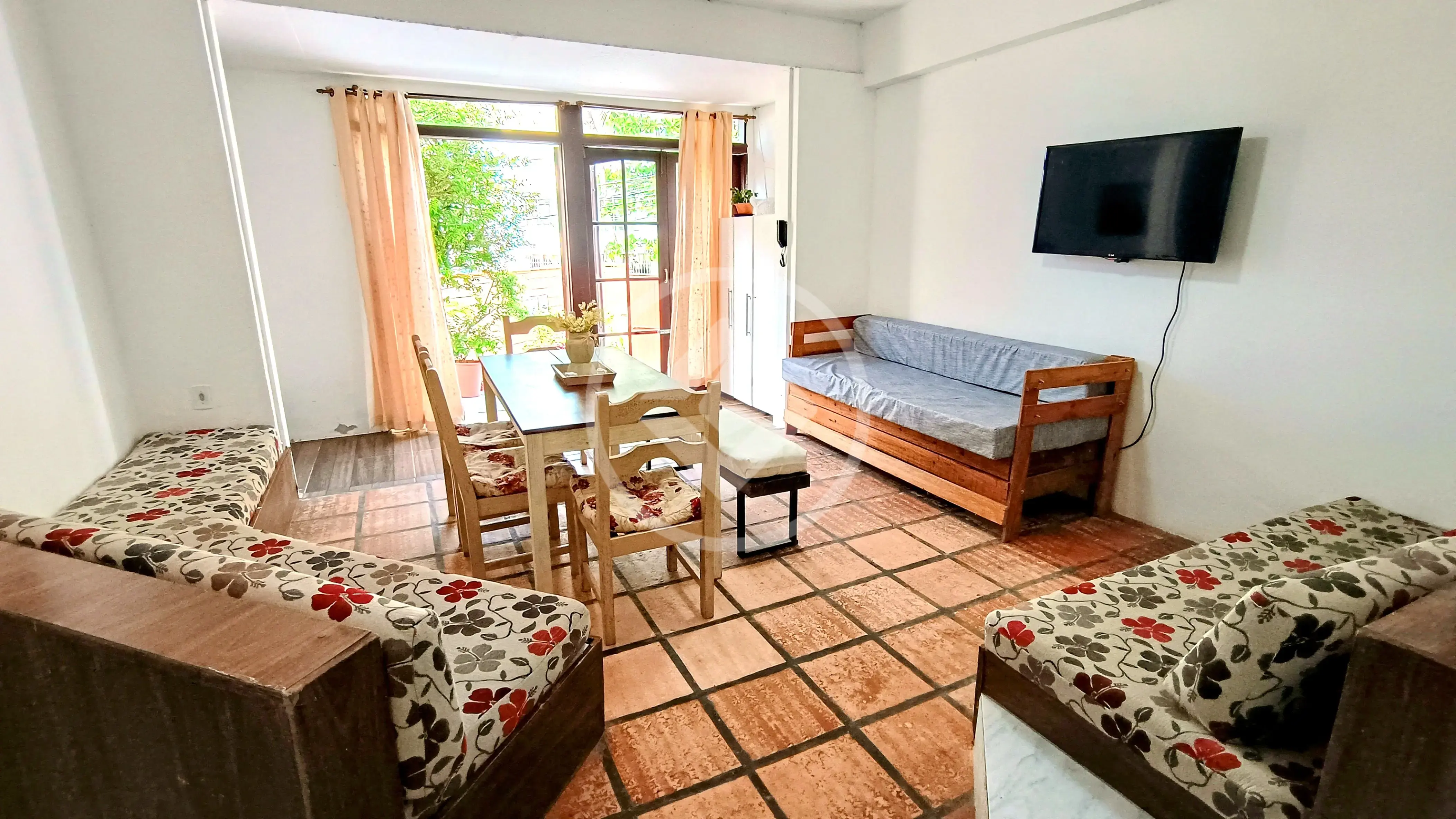 Casa Comercial 7 quartos no CANASVIEIRAS, Florianópolis — foto 6 de 6