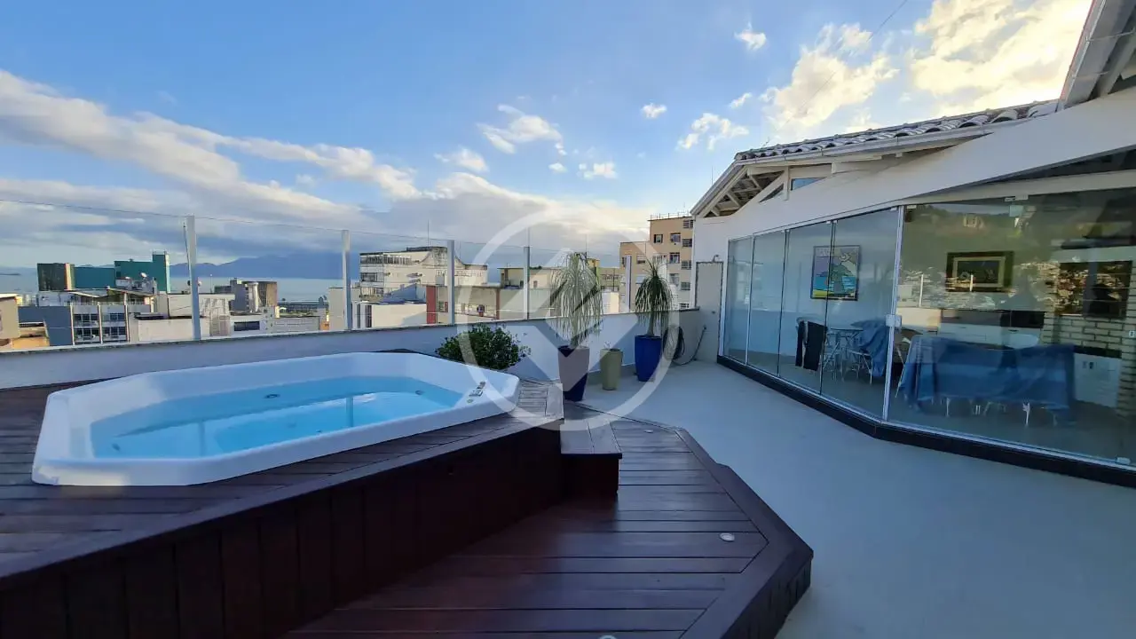 Cobertura Centro, Florianópolis - SC — foto 1