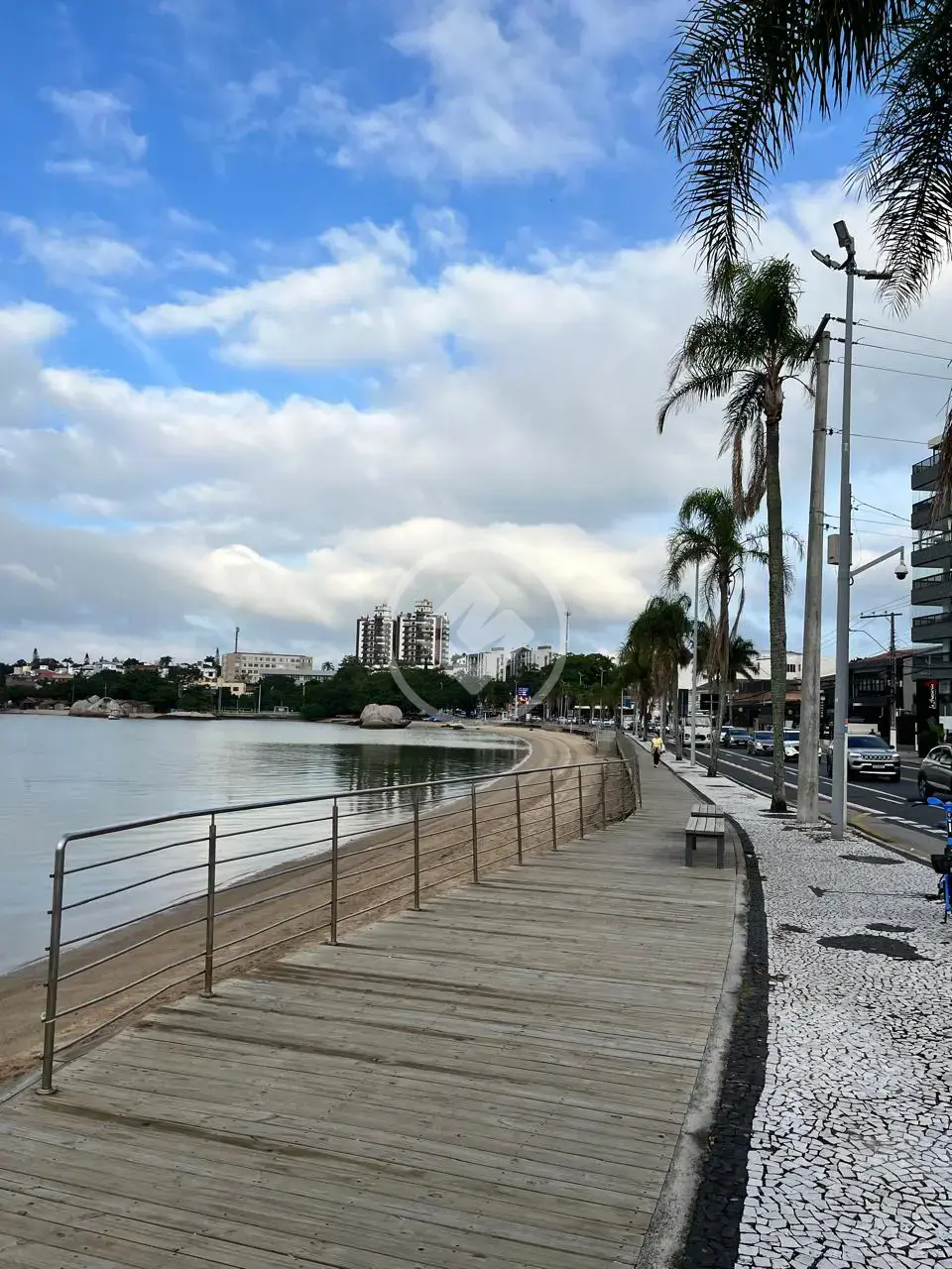 EXCELENTE APARTAMENTO A VENDA DE 03 DORMITÓRIO NO BAIRRO COQUEIROS