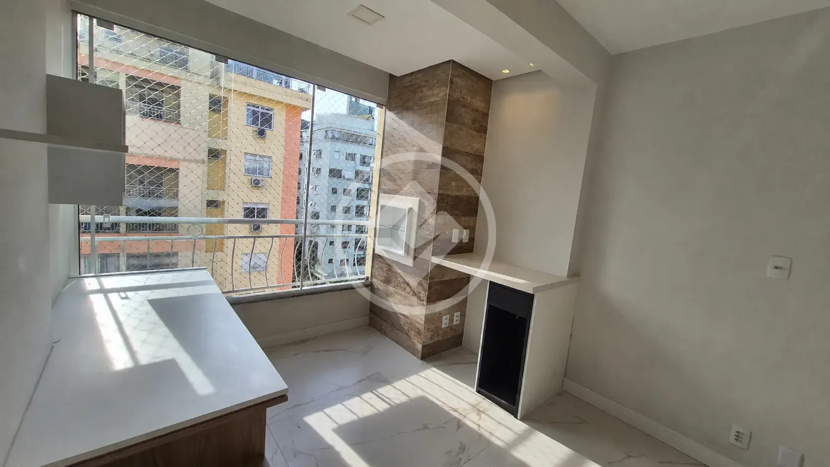 Apartamento 2 quartos no COQUEIROS, Florianópolis — foto 3 de 6