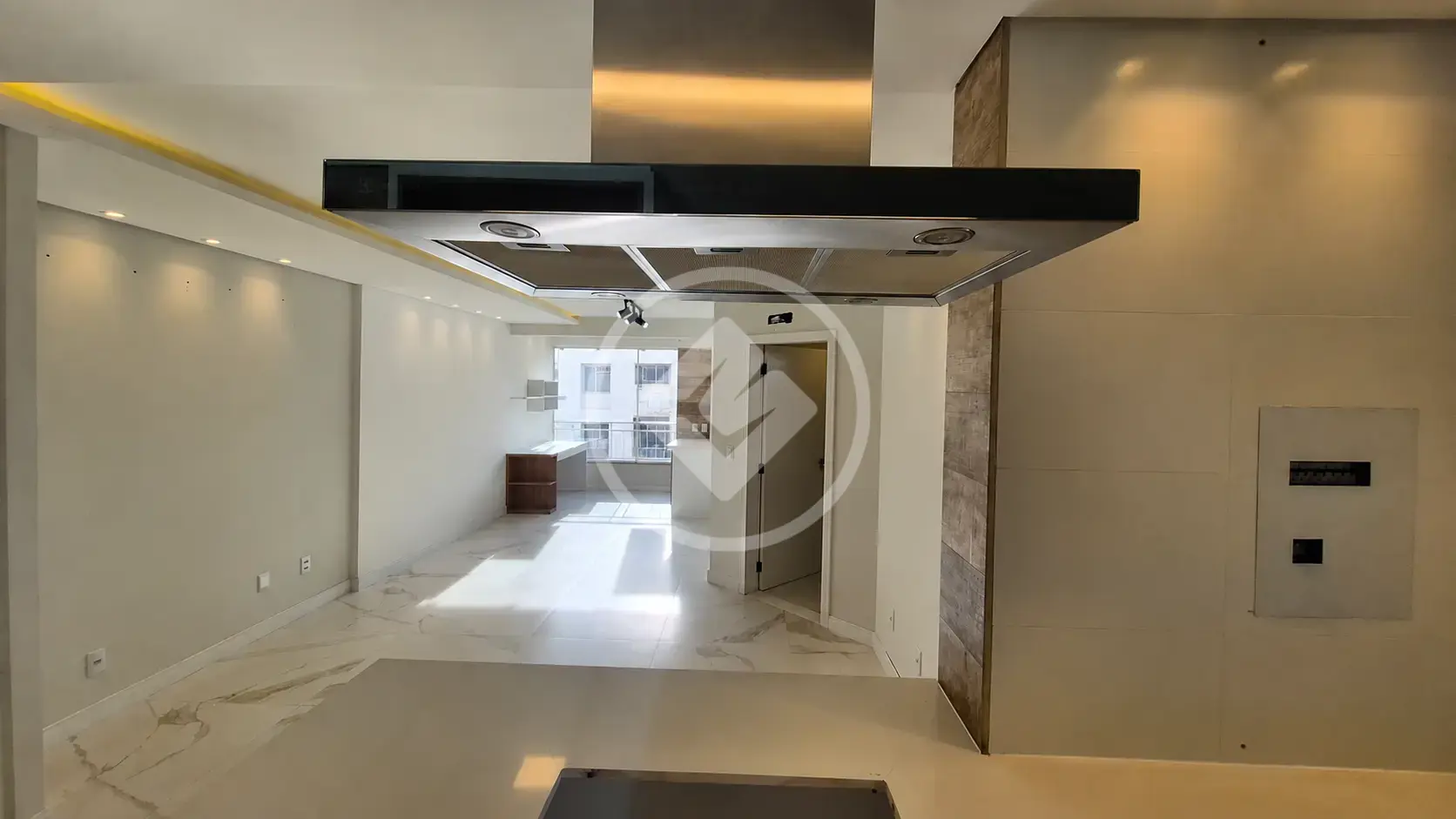 Apartamento 2 quartos no COQUEIROS, Florianópolis — foto 2 de 6