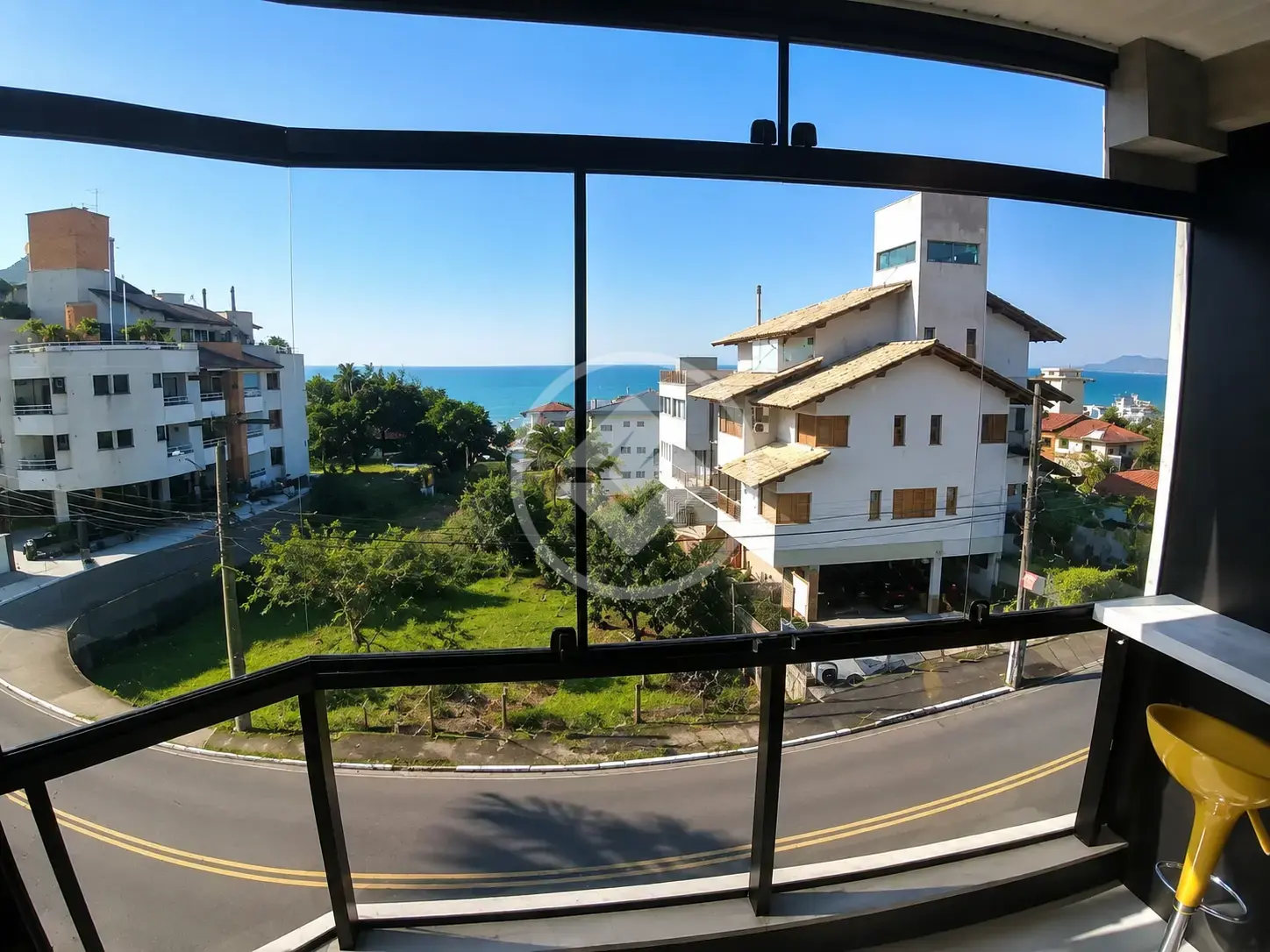 Apartamento 2 quartos no CANASVIEIRAS, Florianópolis — foto 1 de 6