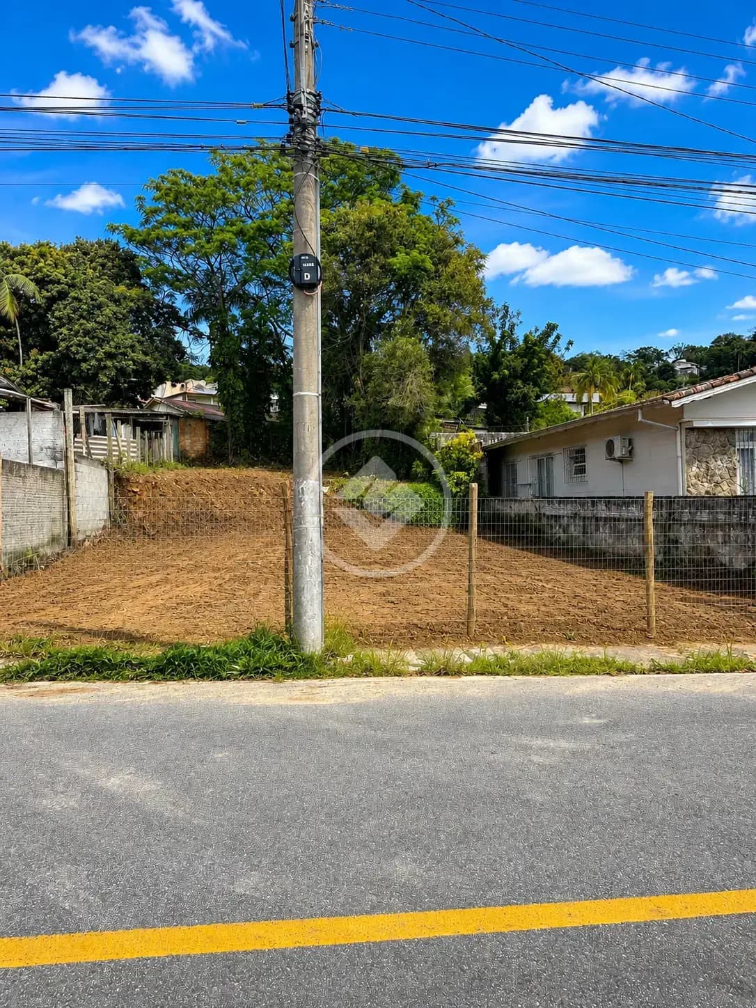 Terreno no Ponta de Baixo, São José — foto 1 de 2