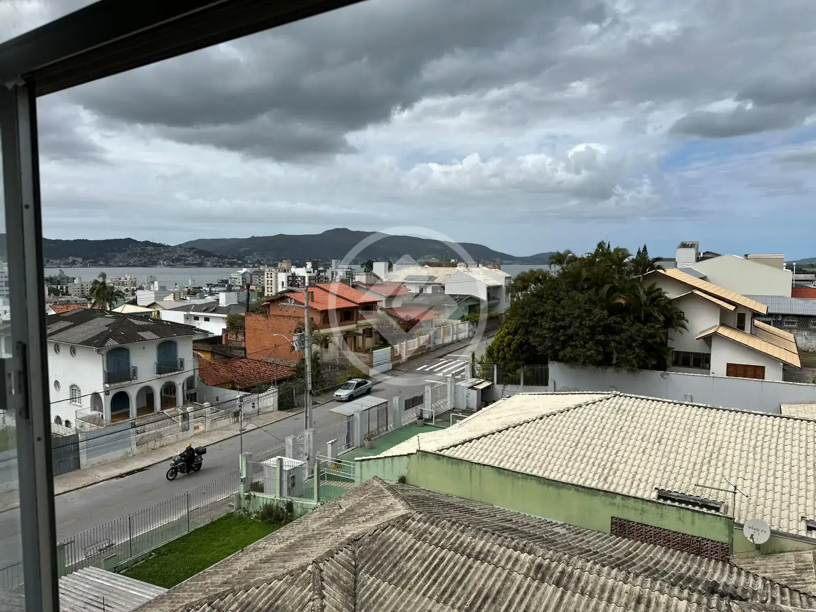 Apartamento COQUEIROS, Florianópolis - SC — foto 1