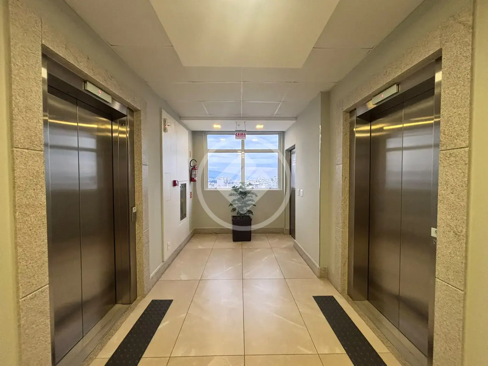 Sala Comercial Balneário, Florianópolis - SC — foto 1